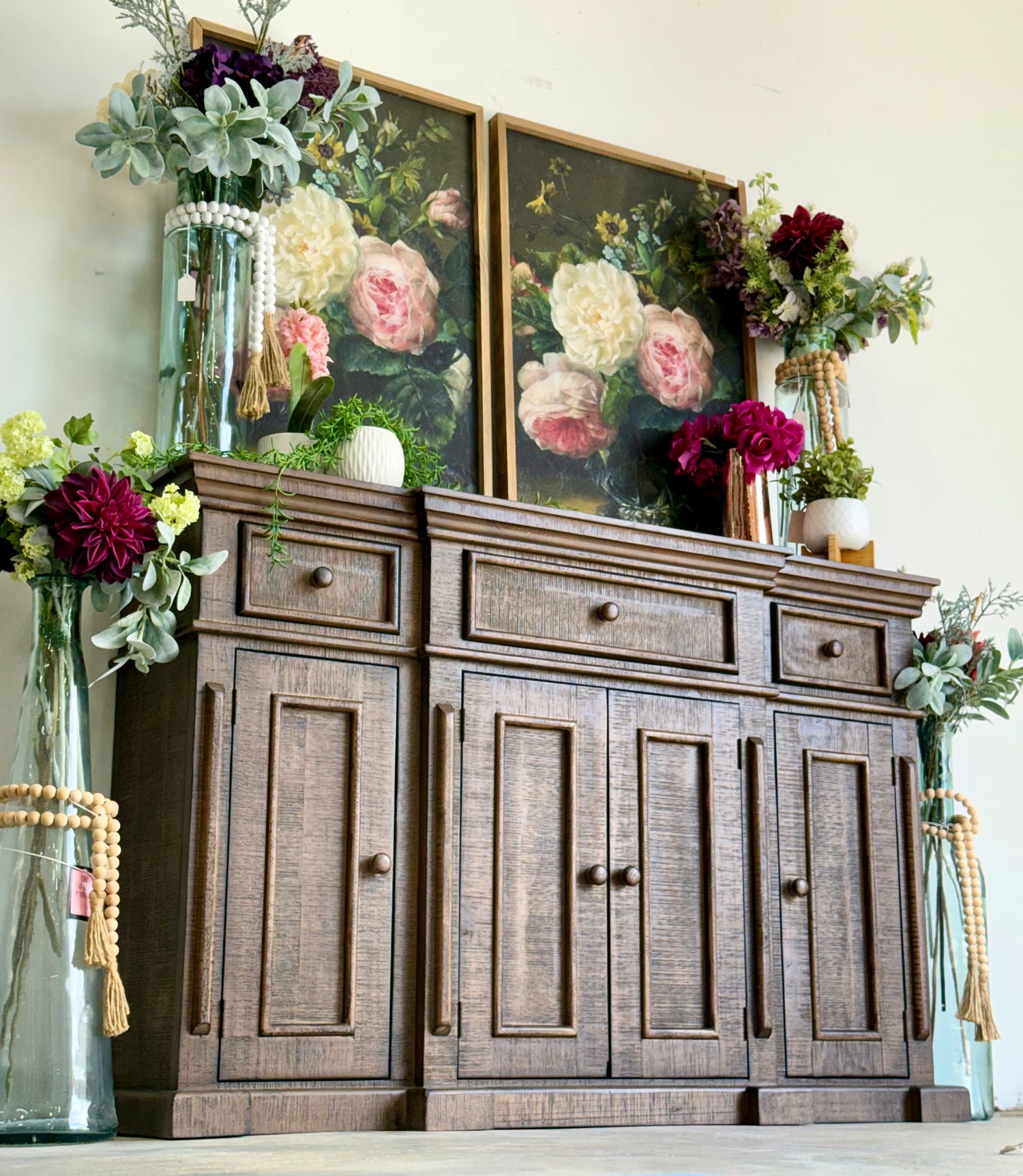 Lindsey 4-Door Console-Honeywood™