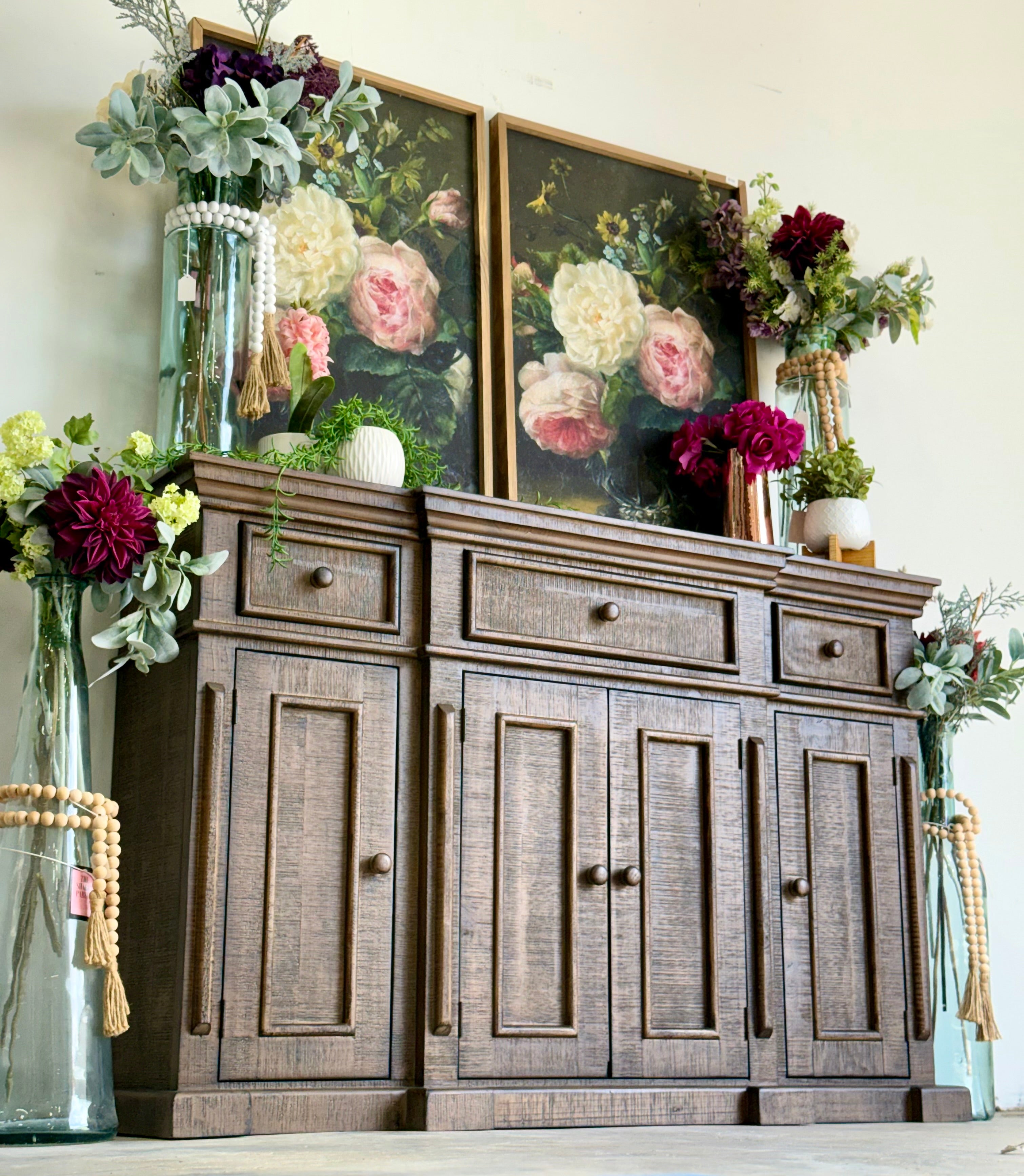 Lindsey 4-Door Console-Honeywood™