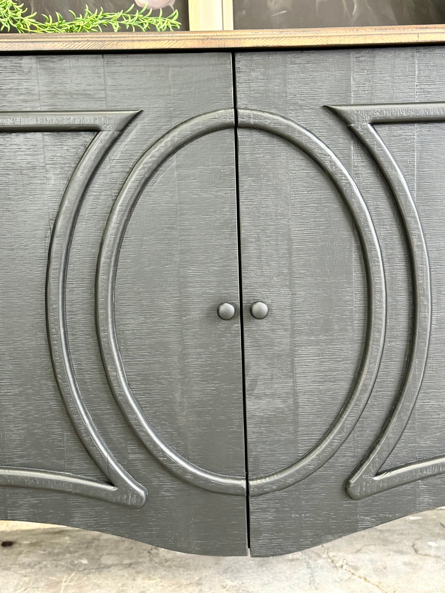 Natty Console- Handrubbed Black/Honeywood