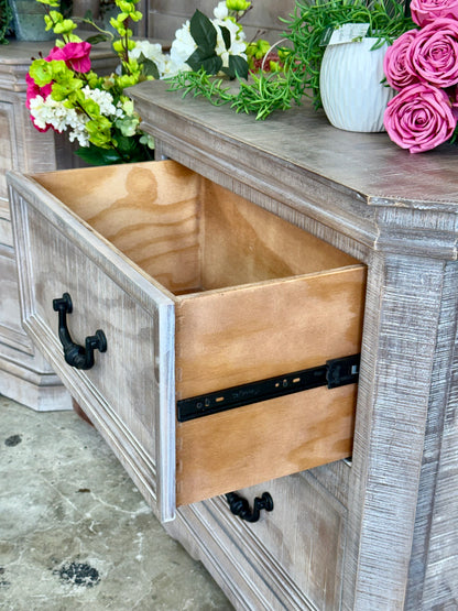 Willow Nightstand-Soft Drift™