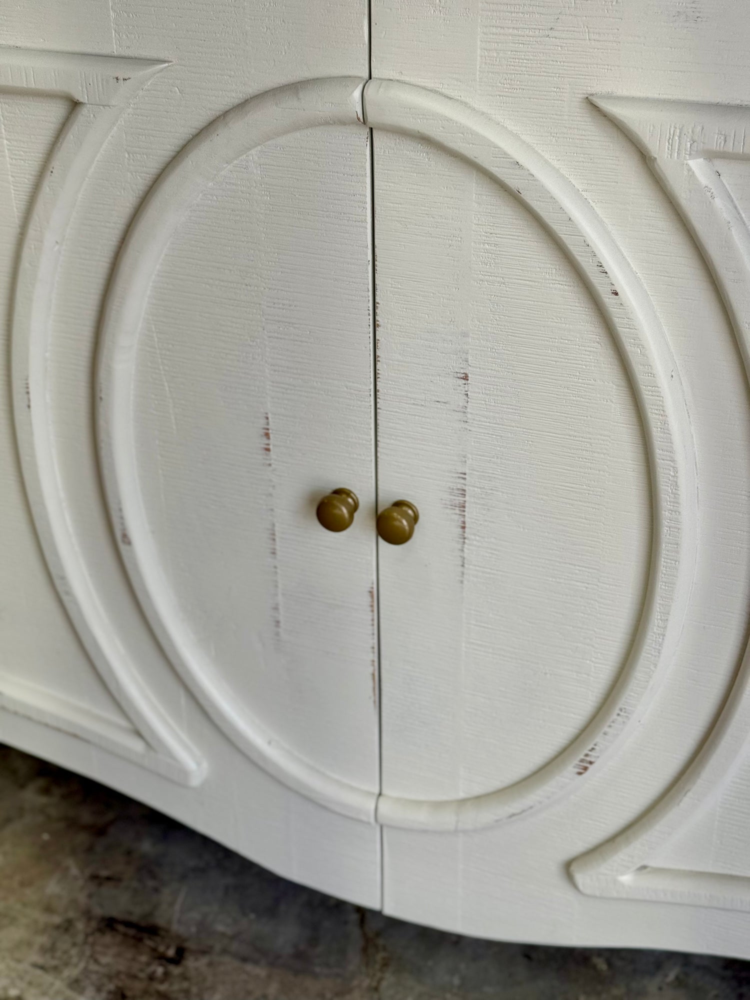 Natty Console- Frosted Linen