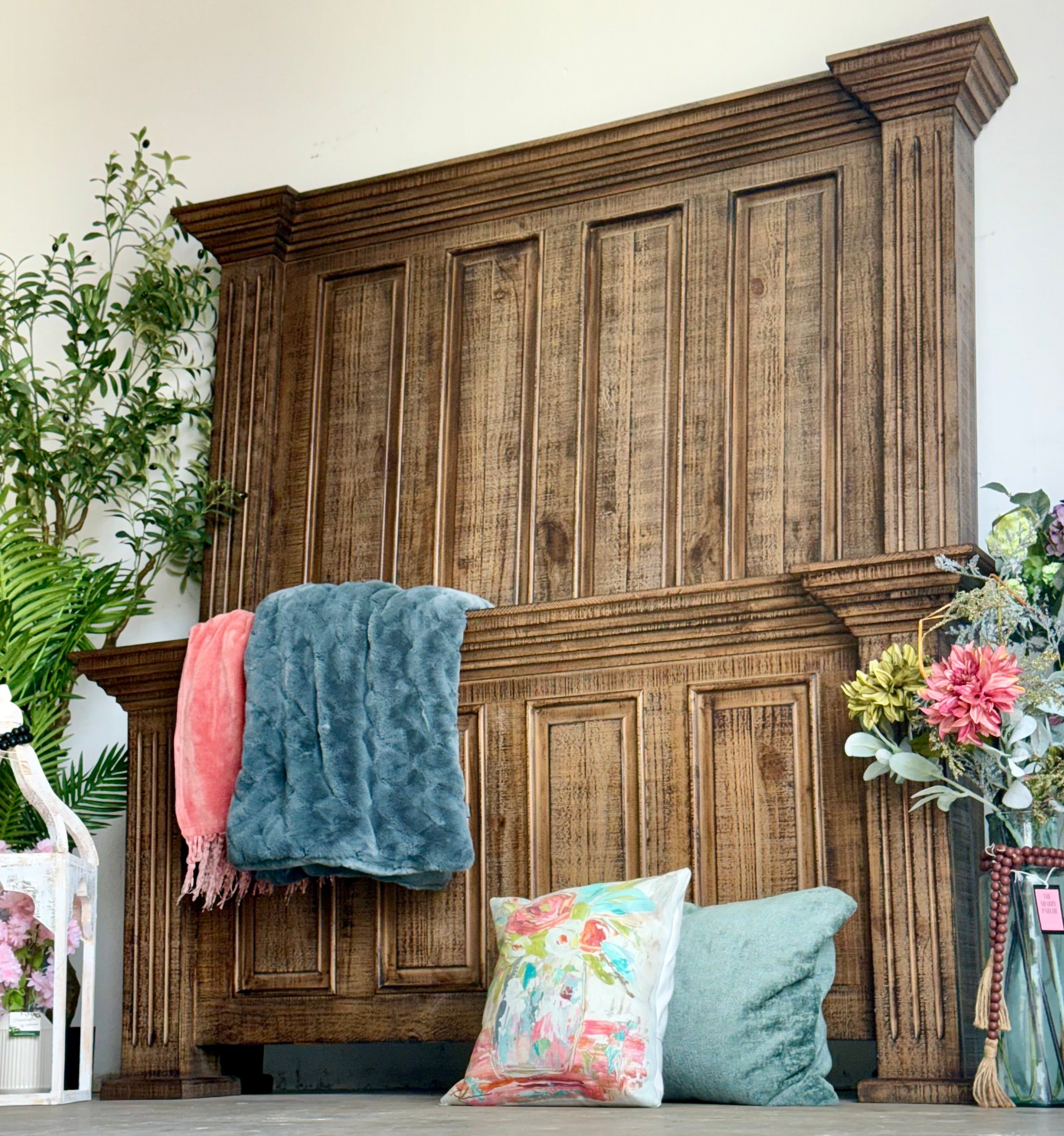 Charlotte Queen Paneled Bed-Light Honeywood™