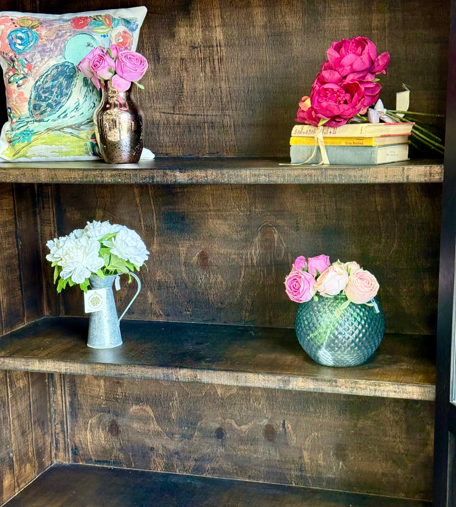 Felicity Arched Vitrine-Black/Honeywood™