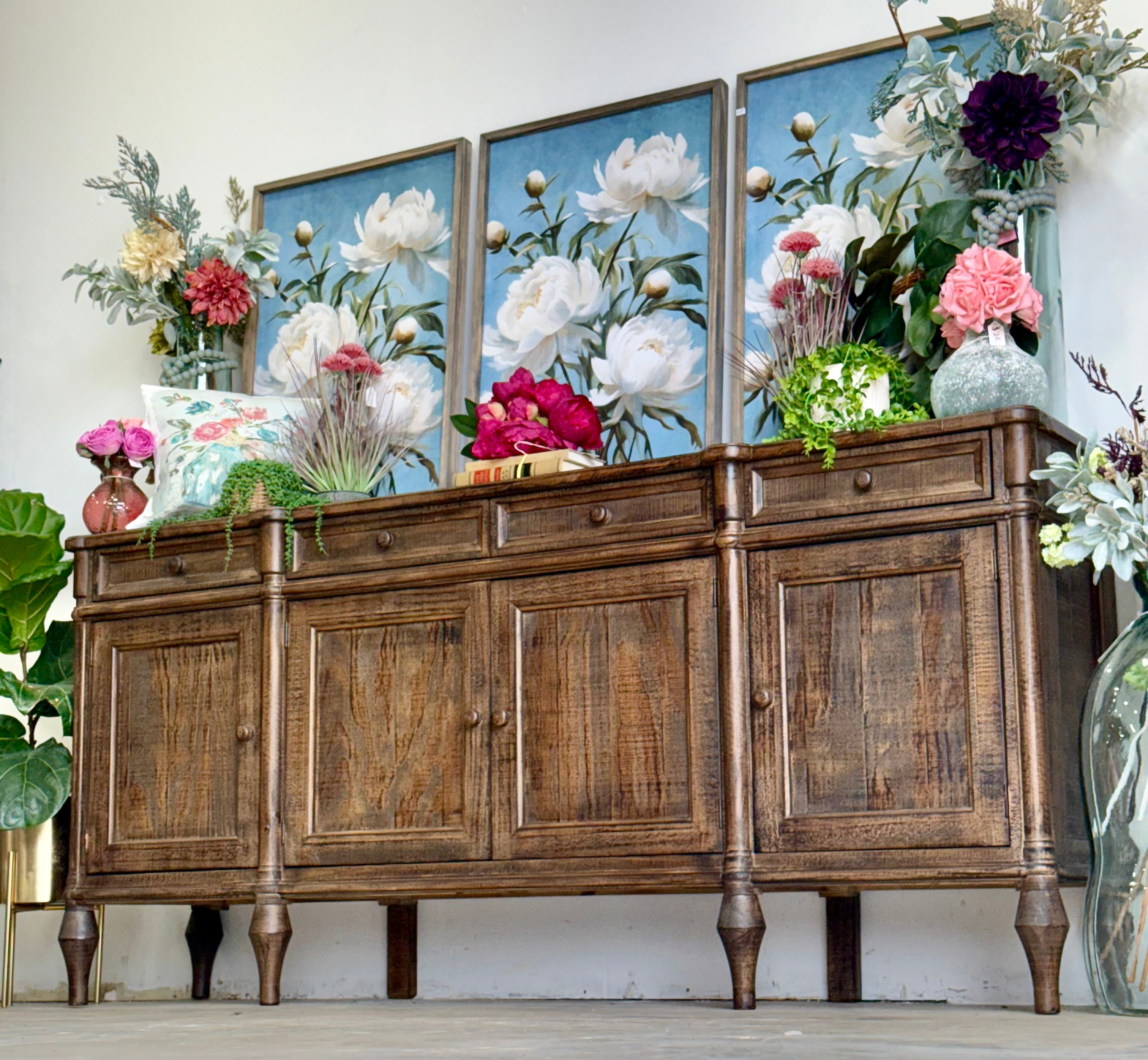 Celine 4 Door Console-Honeywood™