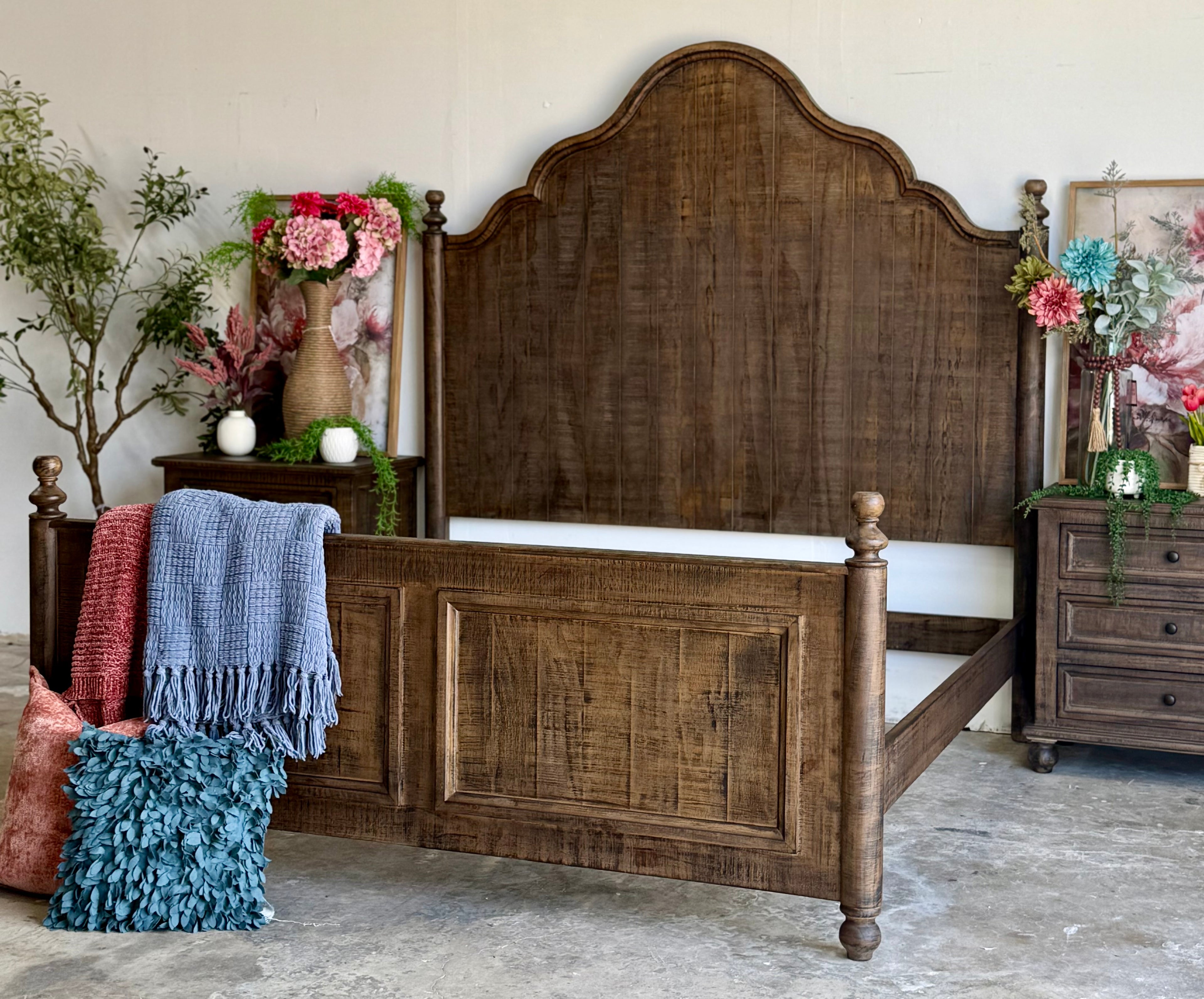 Adele King Bed- Honeywood