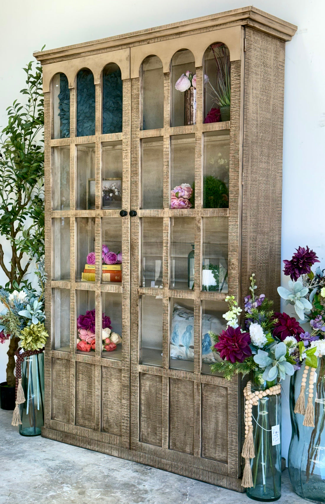 Gia Vitrine-Sandstone/Dove