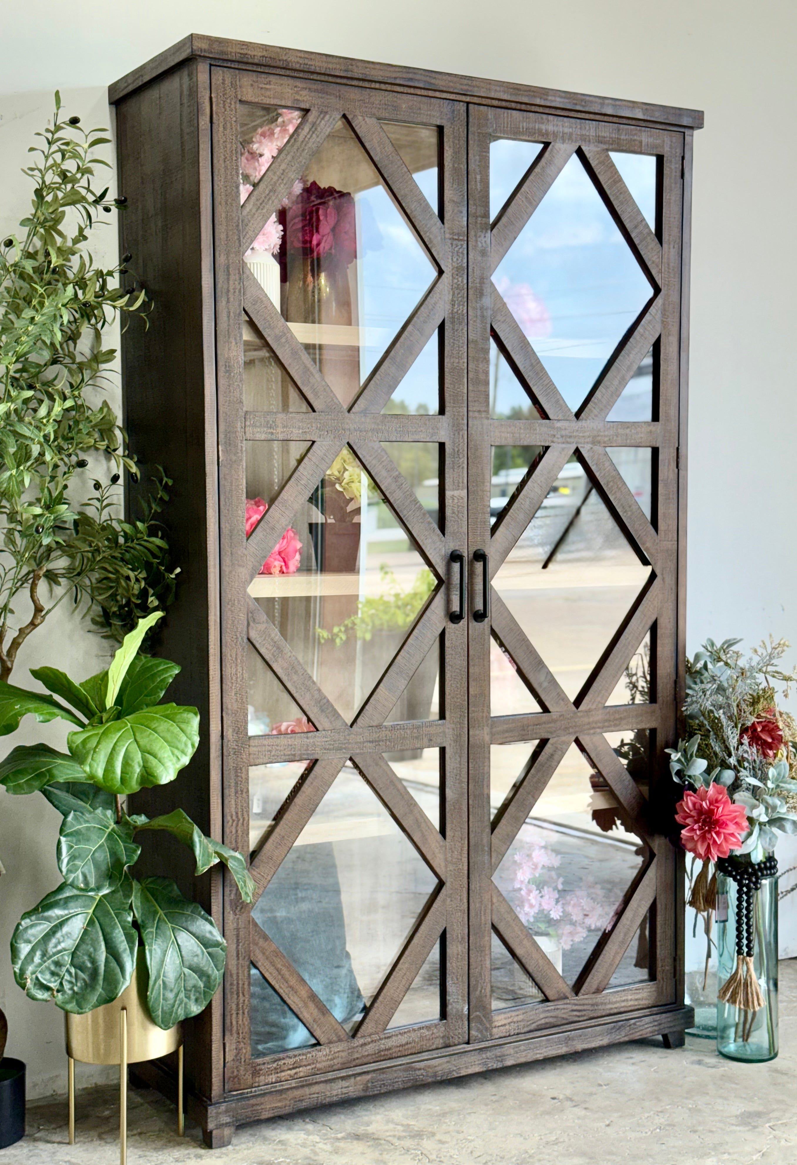 Piper Vitrine-Honeywood™/Dove