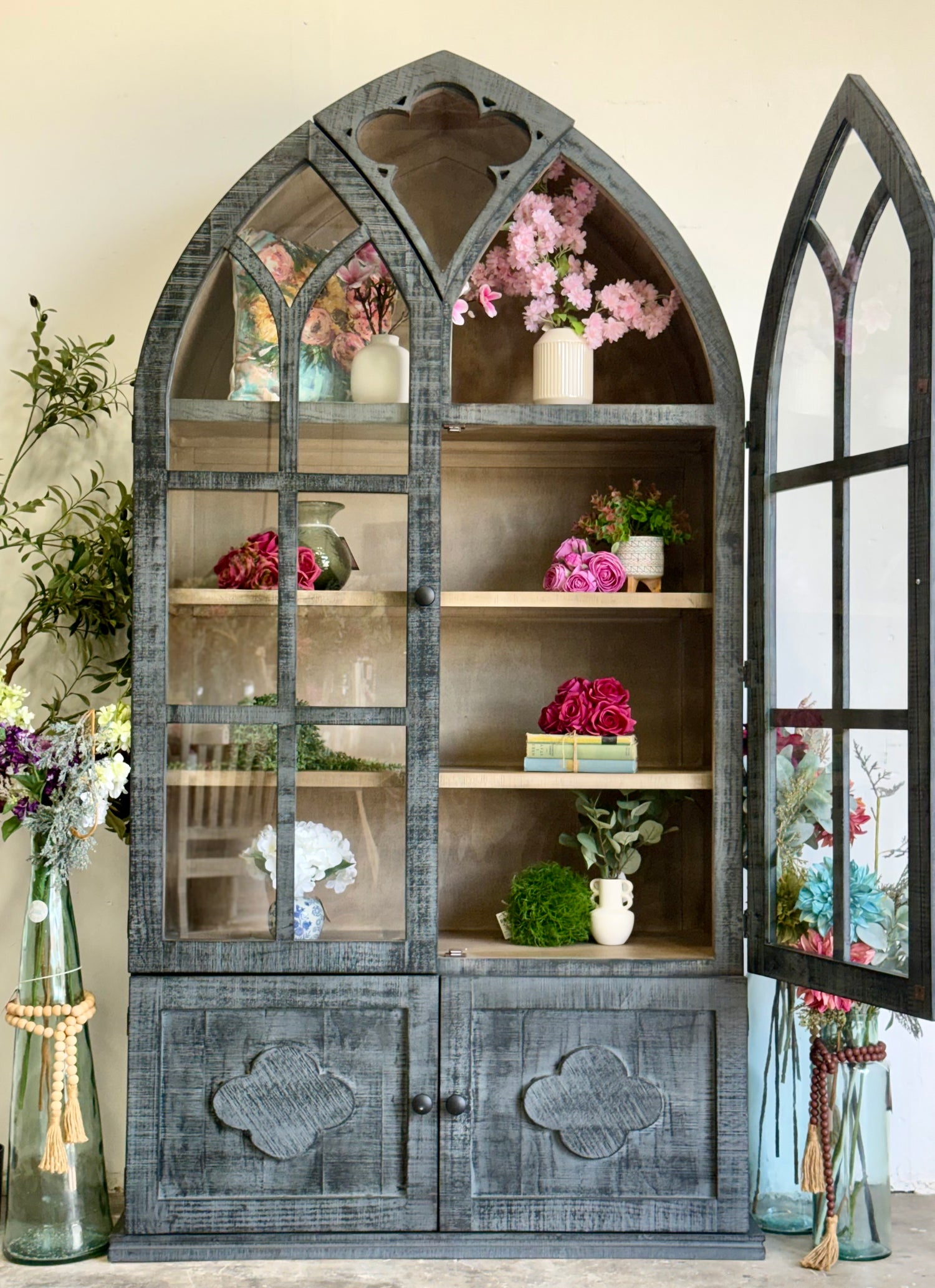 Cathedral Dome Vitrine-Blue Dusk/Cappuccino