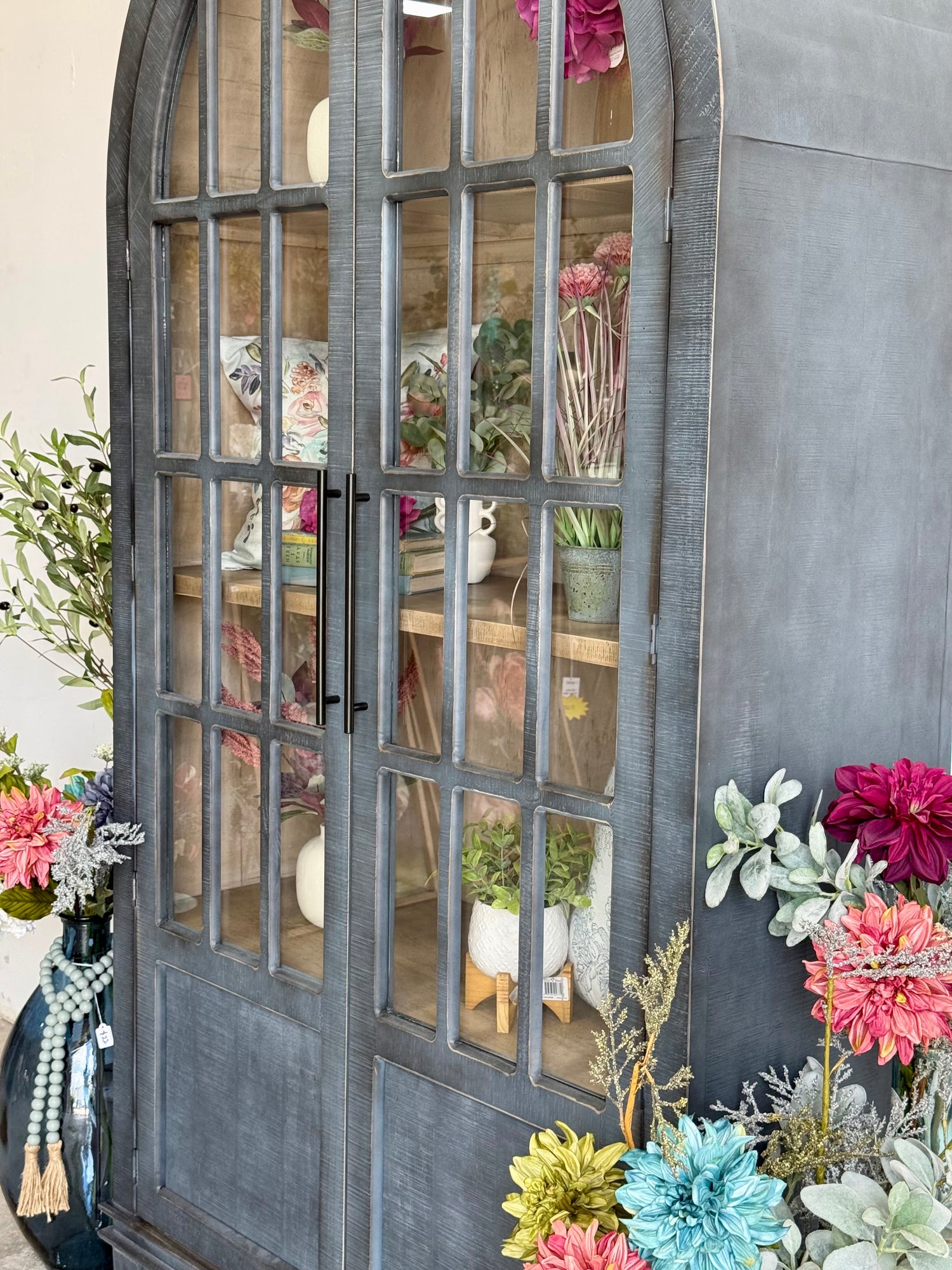 Cherish Dome Vitrine-Blue Haze/Cappuccino