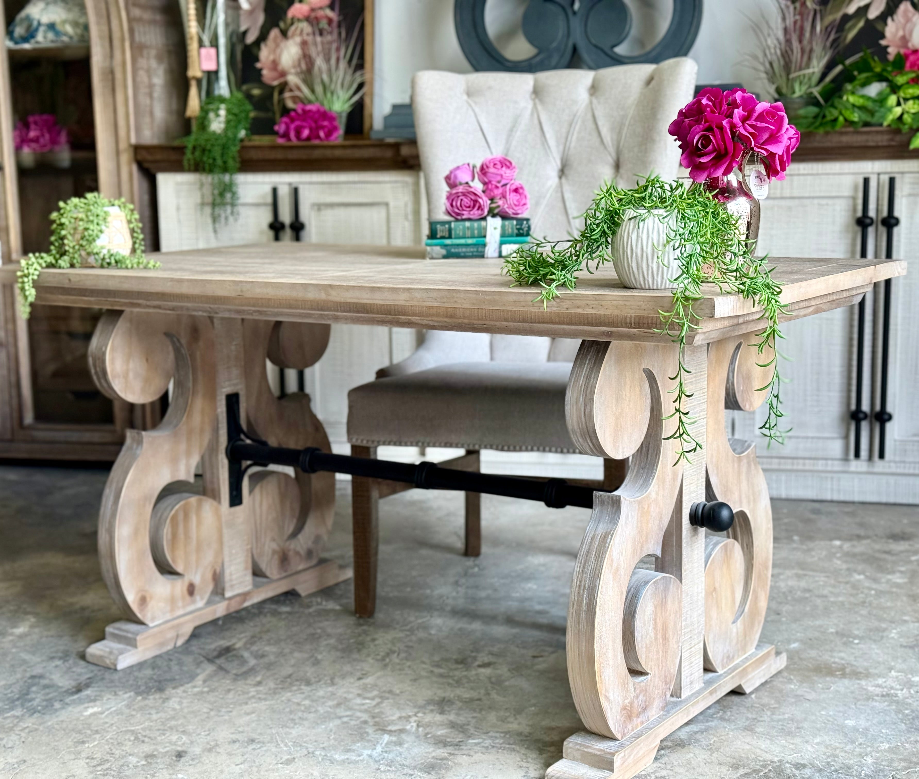 Harpwell  Desk-Soft Drift