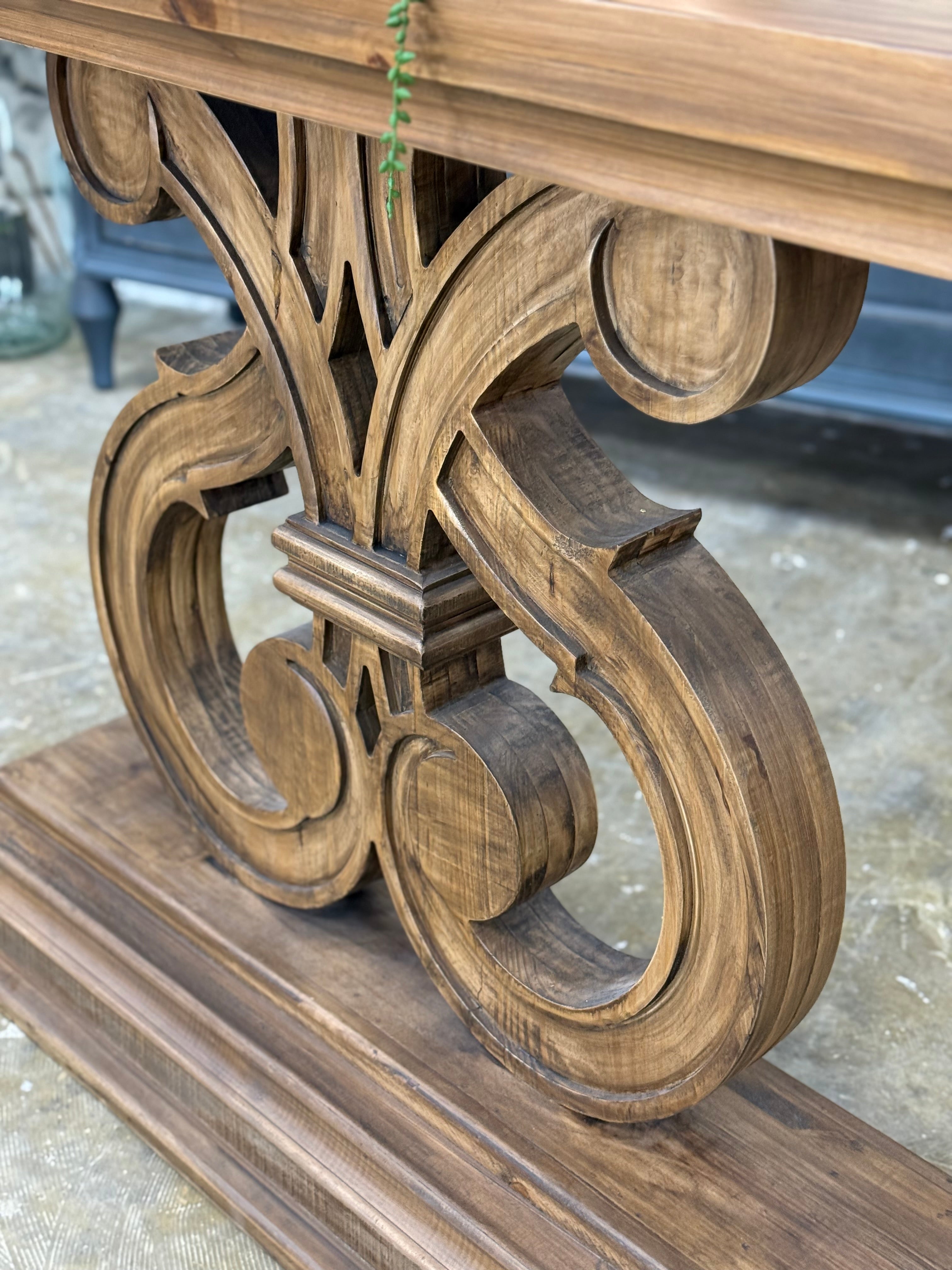 Harp Entryway-Timber