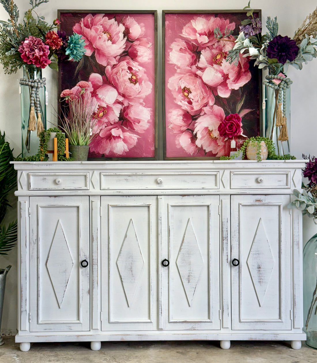 Julia 4 Door Console-Whisper White
