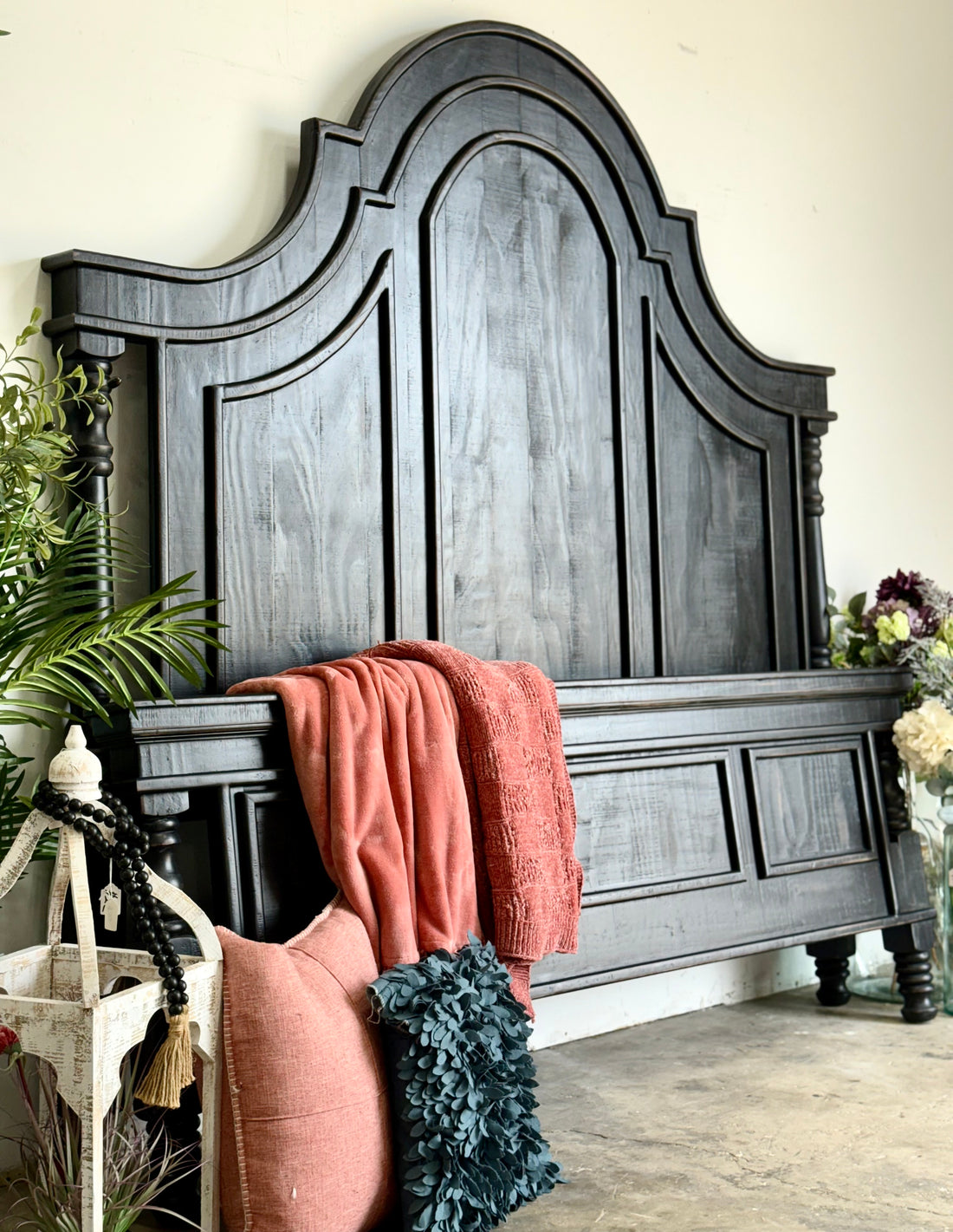 Madison King Bed-Handrubbed Black