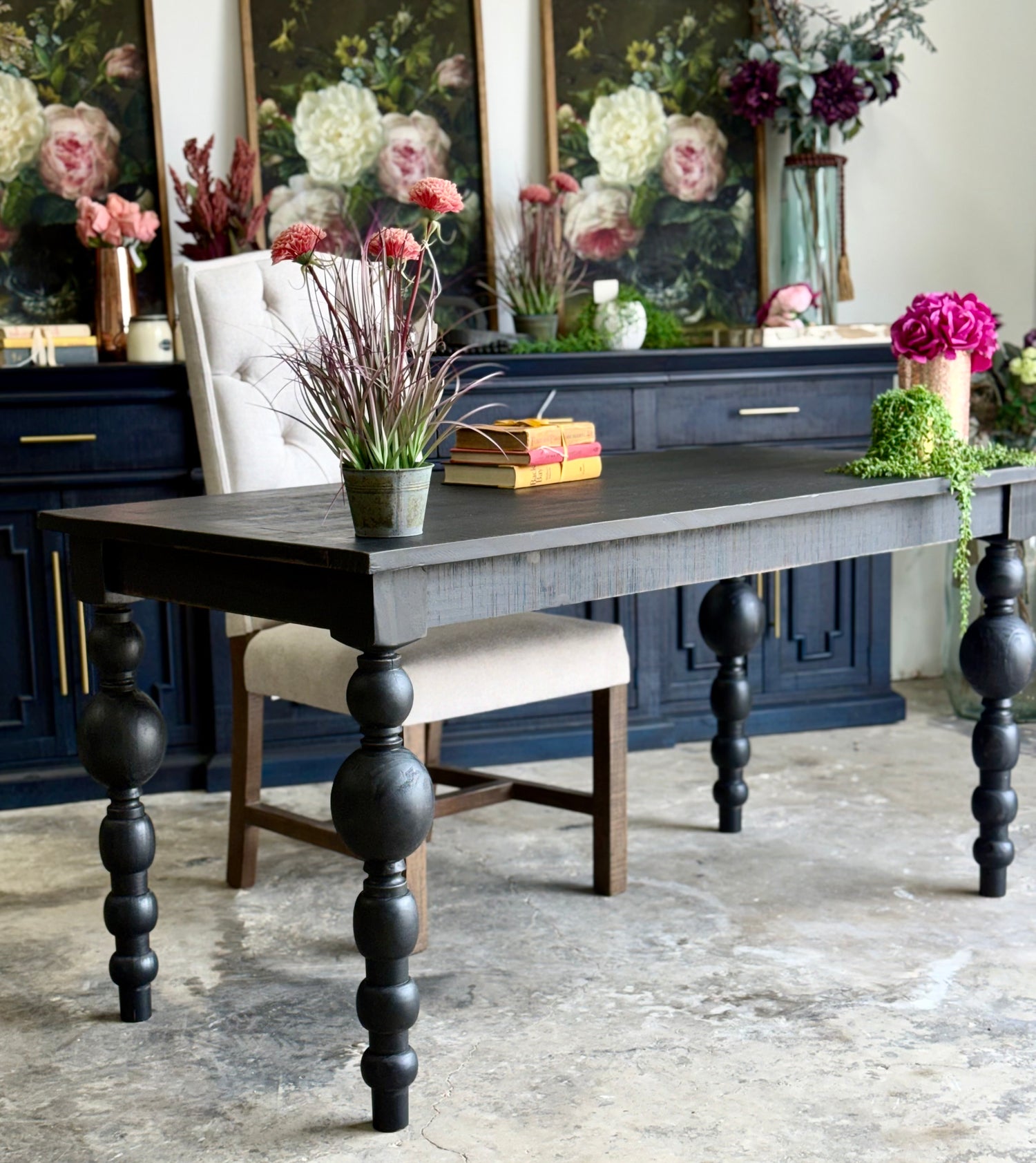 Sophie Desk-Handrubbed Black