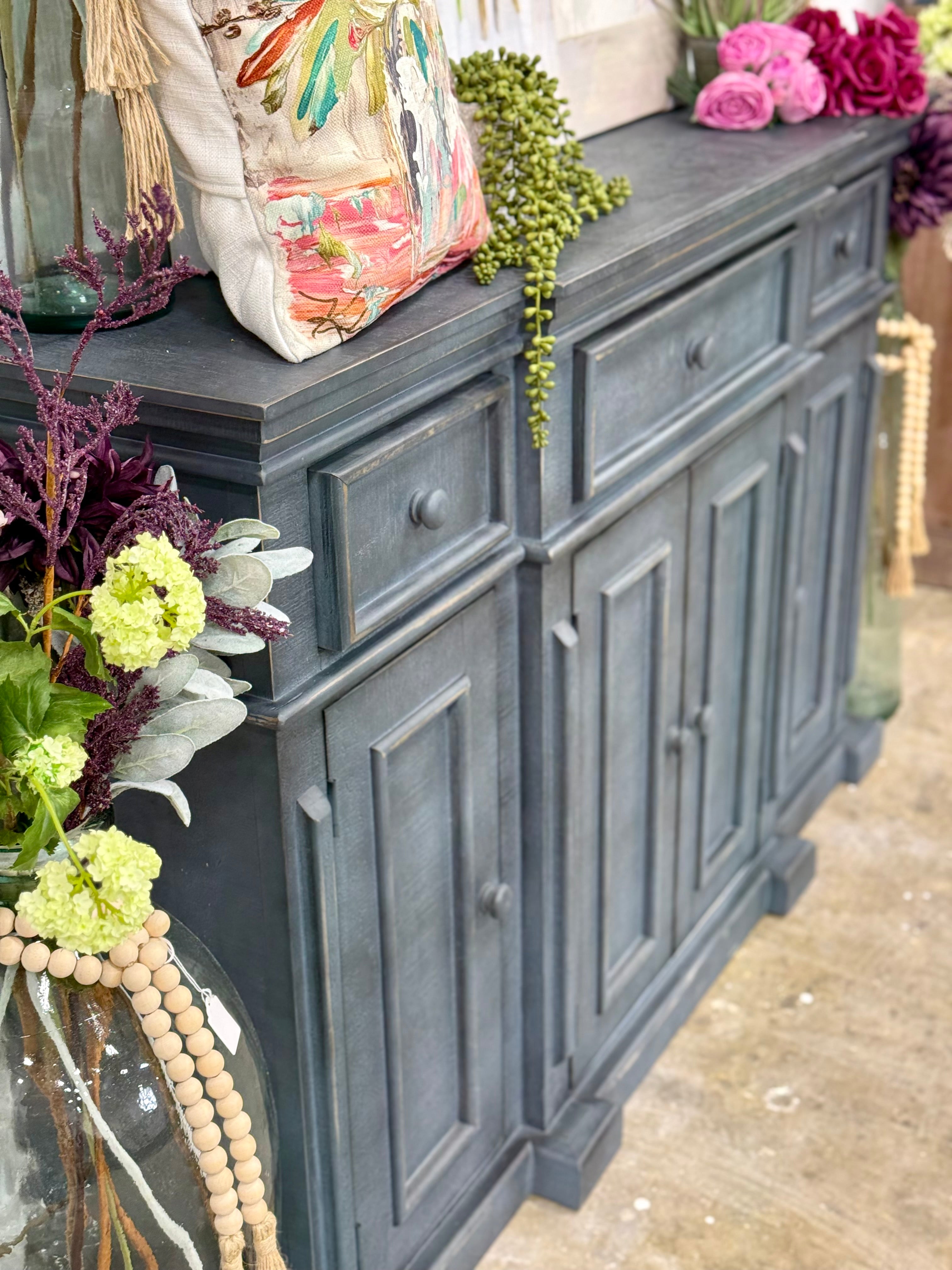 Lindsey 4-Door Console-Blue Haze