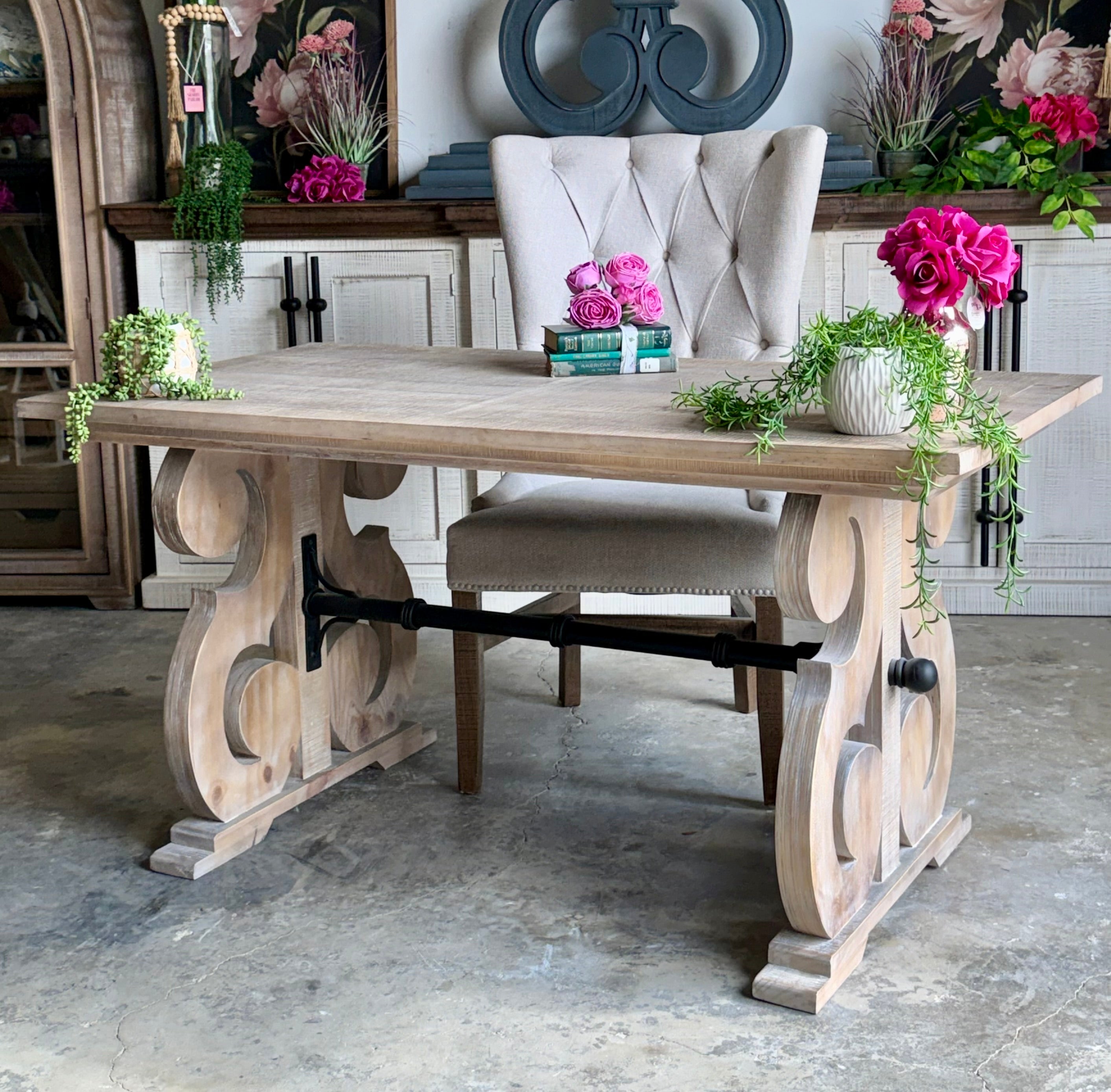 Harpwell  Desk-Soft Drift