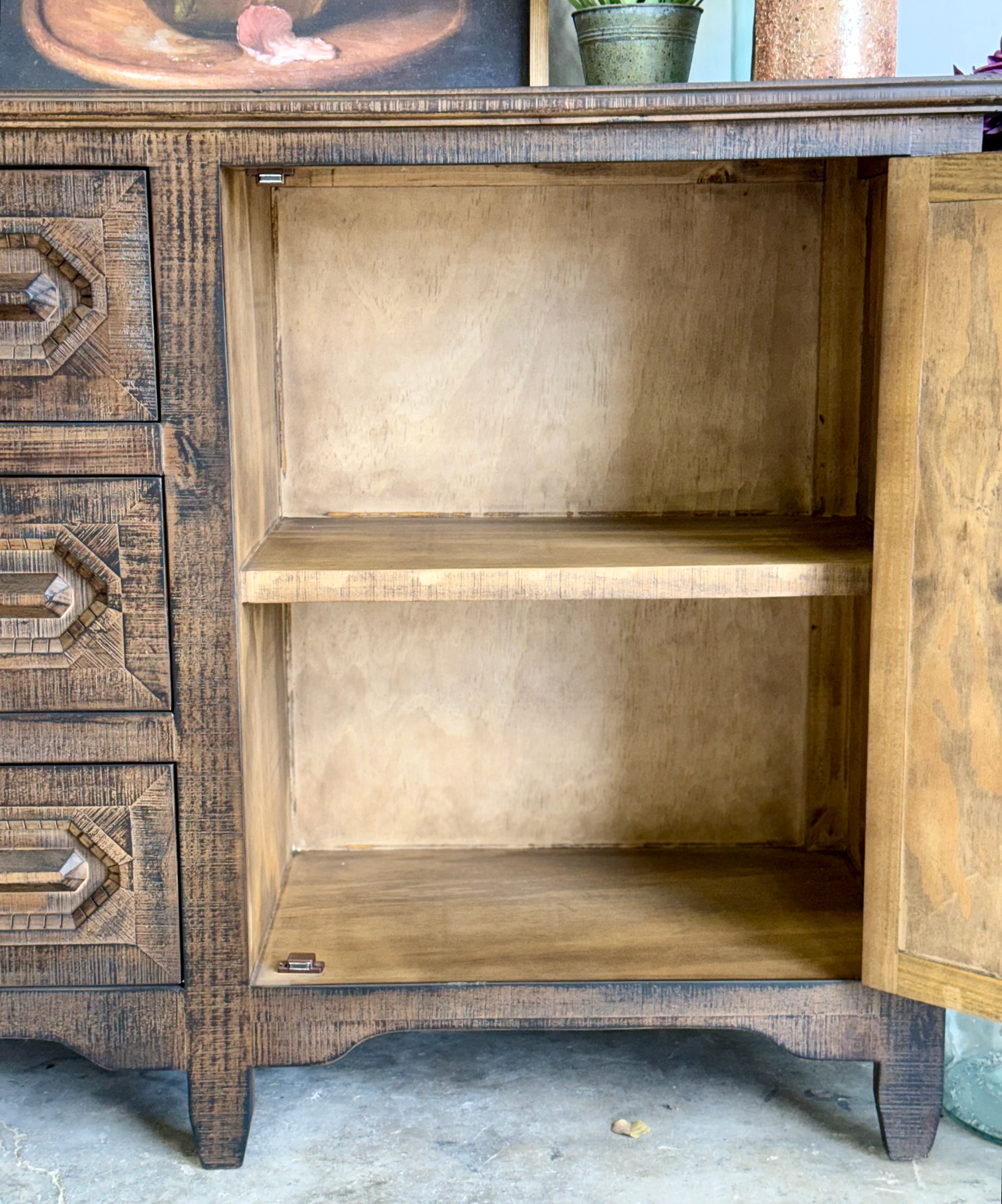 Cora Console-Honeywood™