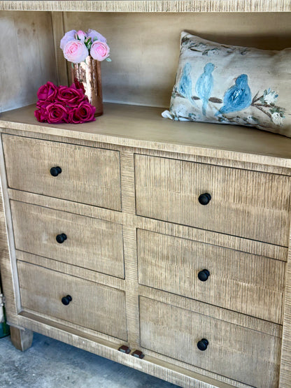 Melody Domed Vitrine-Sandstone/Dove