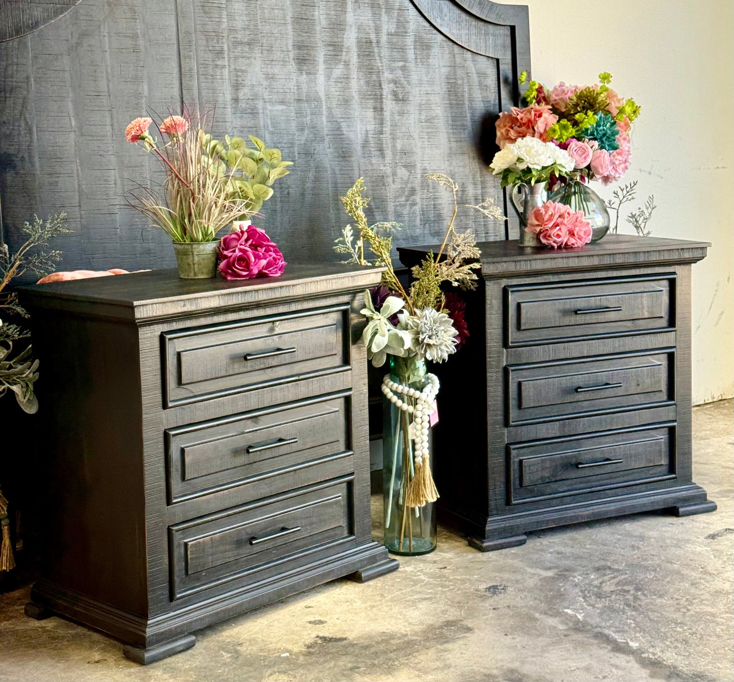 Jessica Nightstand-Handrubbed Black