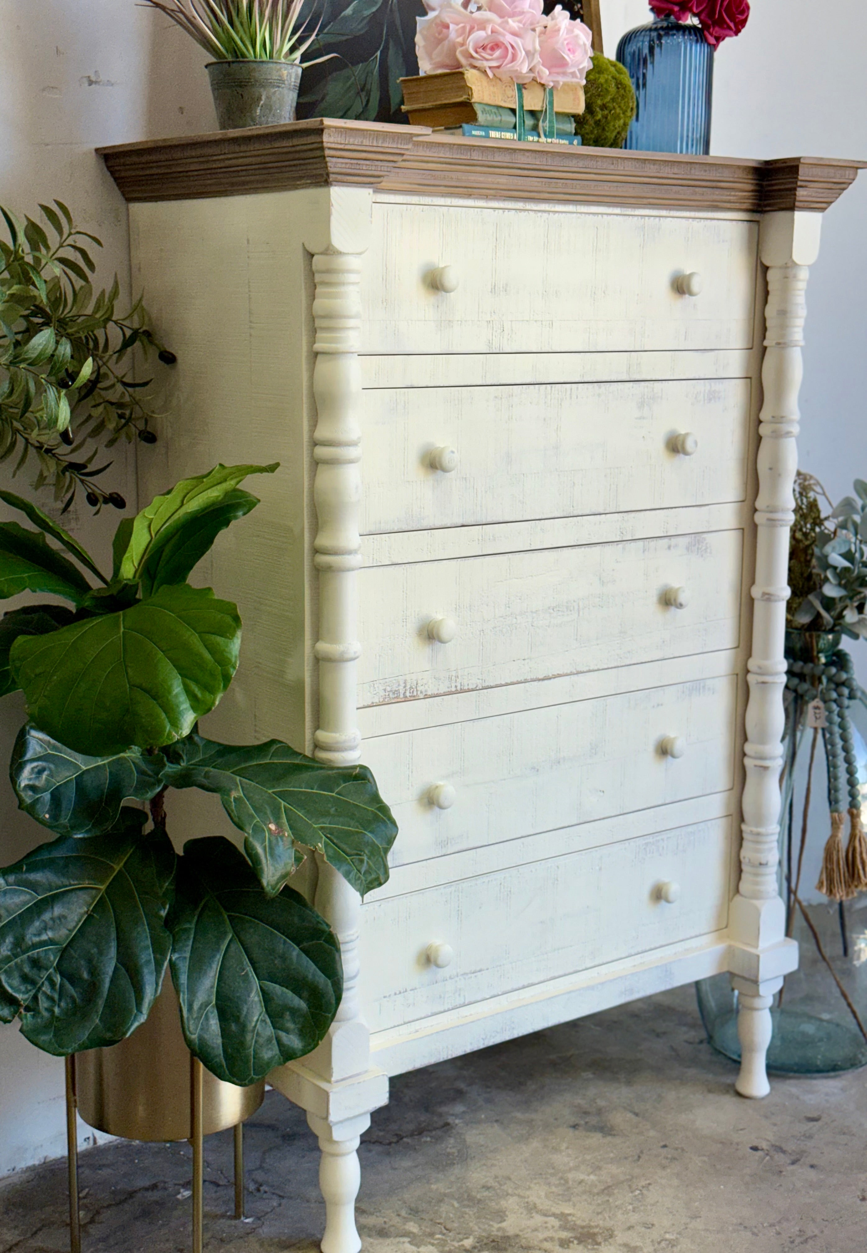 Madison Chest of Drawer-Creamy Linen™/Sandstone