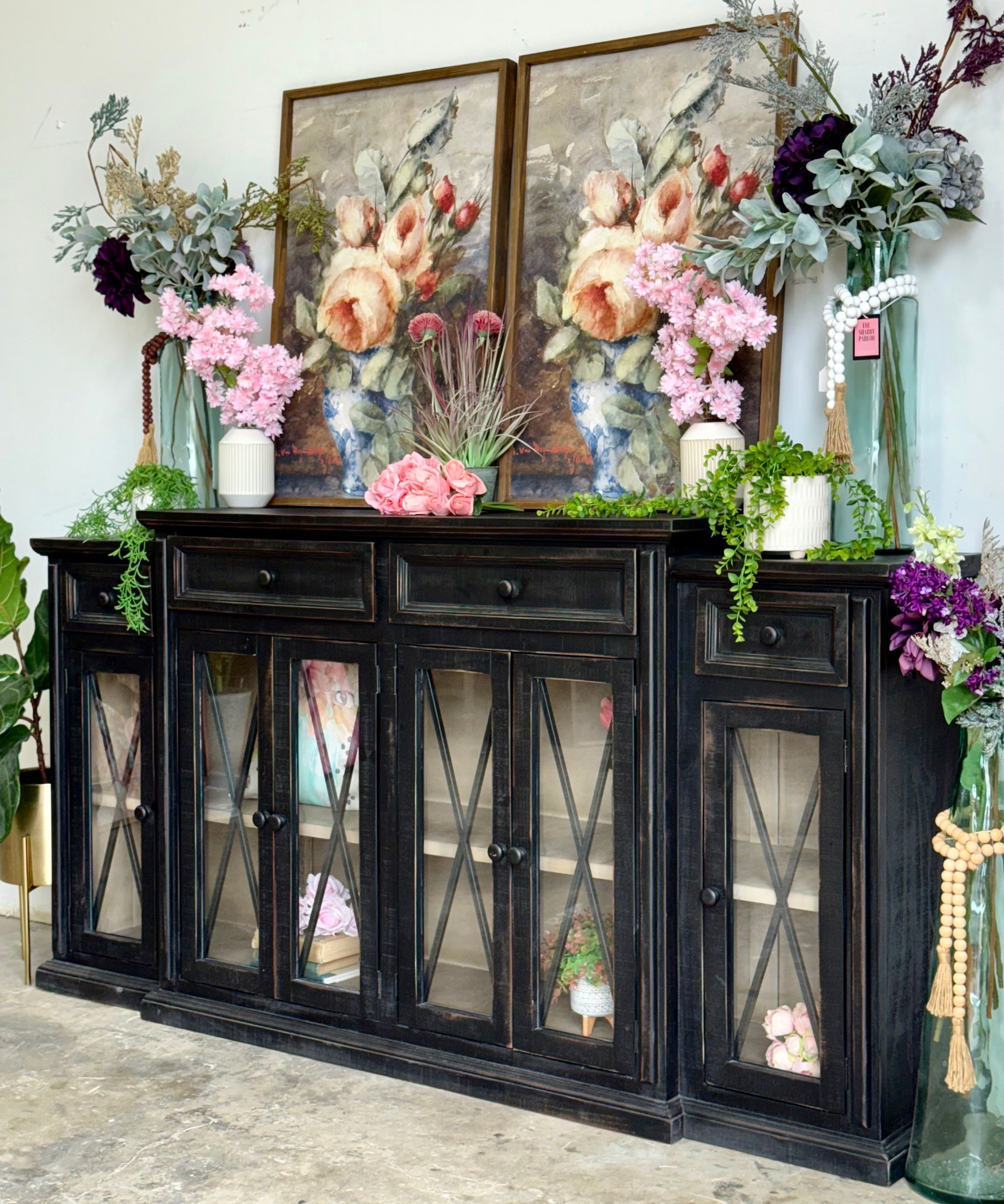 Oliver 6-Door Console-Black/Dove