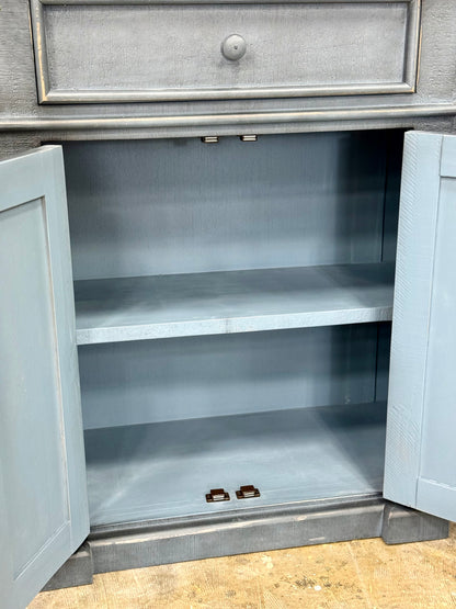 Lindsey 4-Door Console-Blue Haze