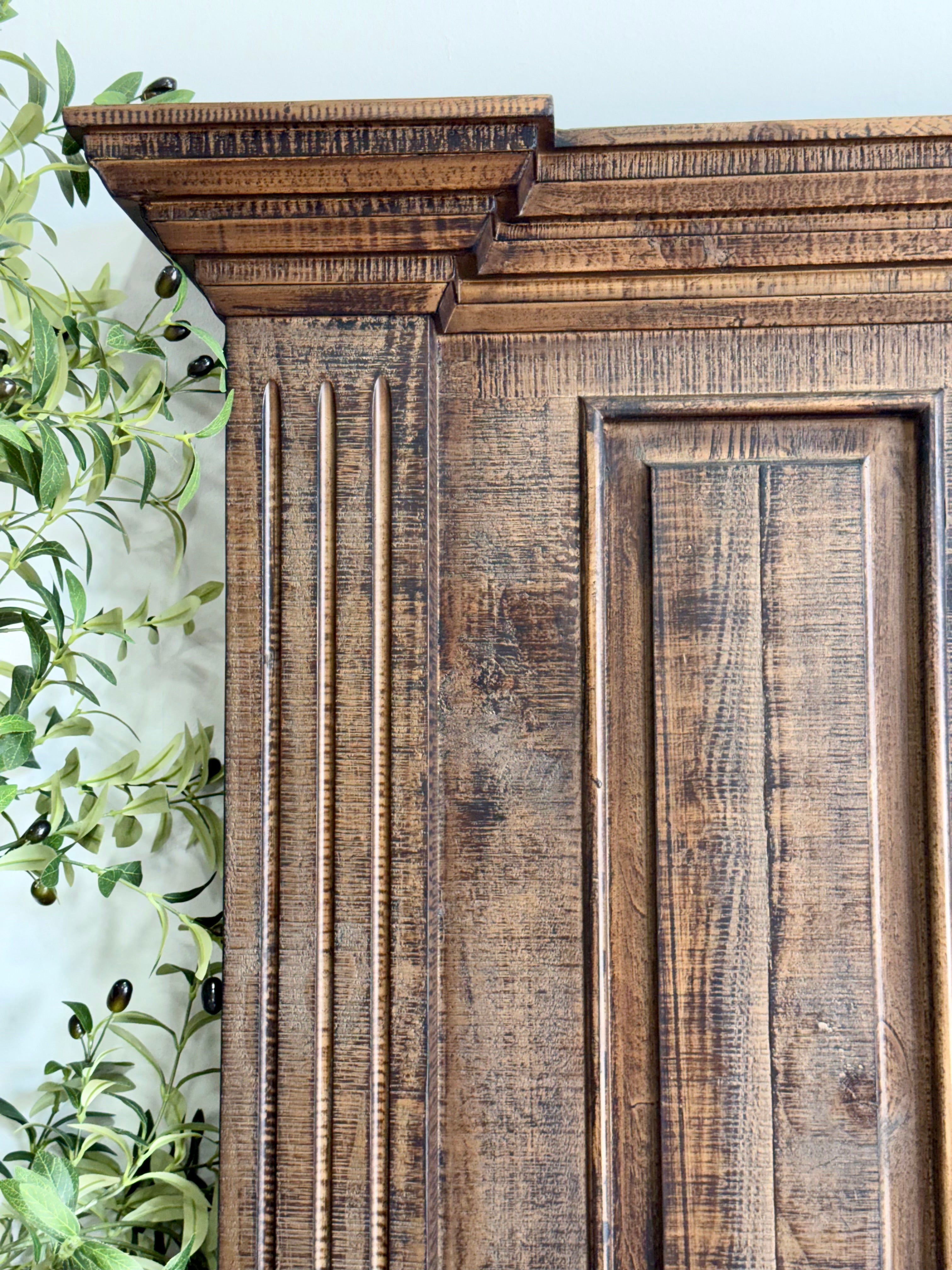 Charlotte King Paneled Bed-Honeywood™