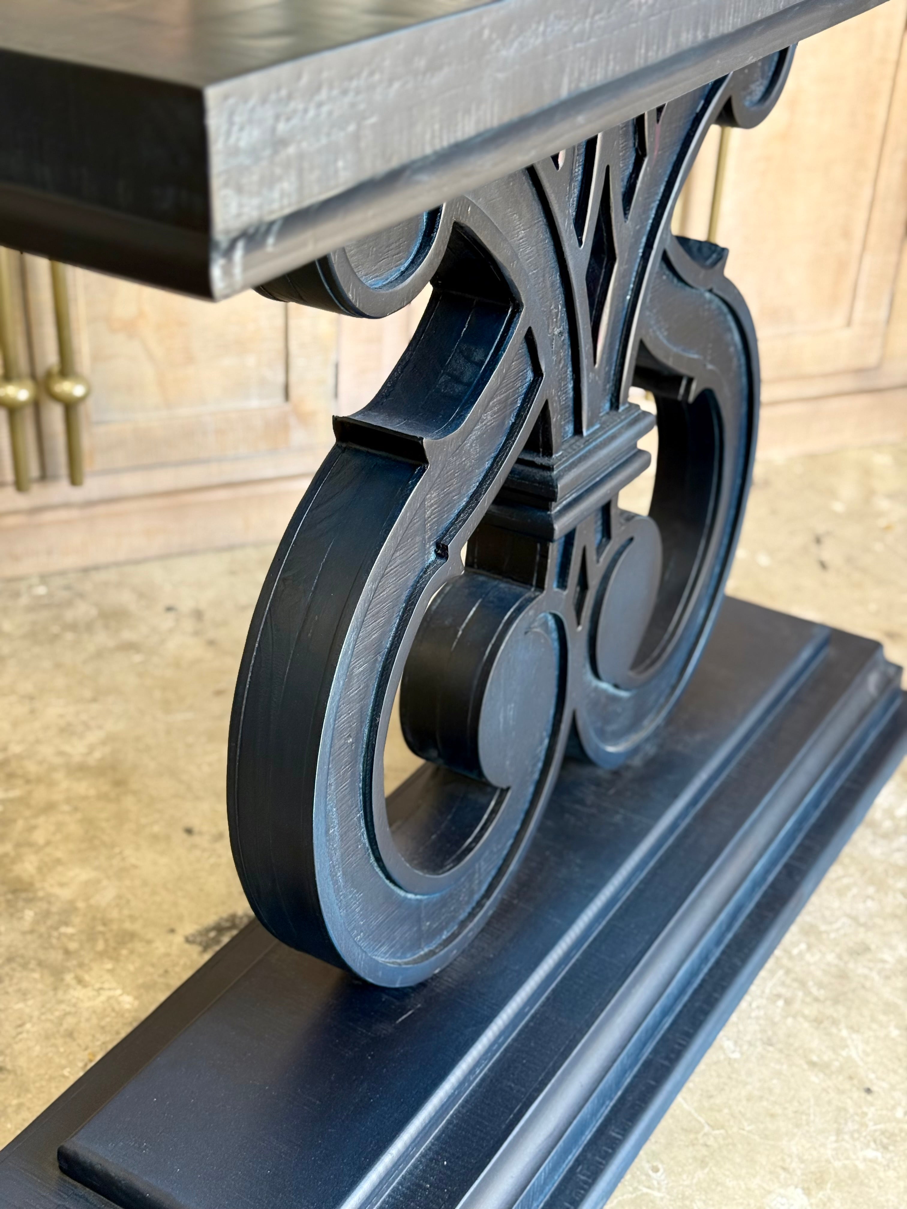 Harp Entryway-Deep Blue