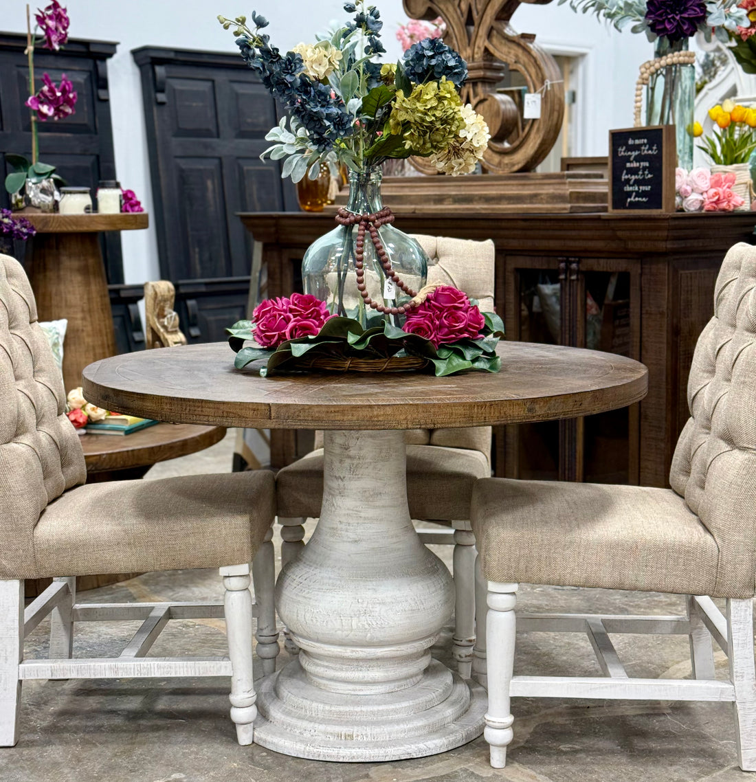 Clara 47&quot; Round Dining Table-White Wheat/Honeywood