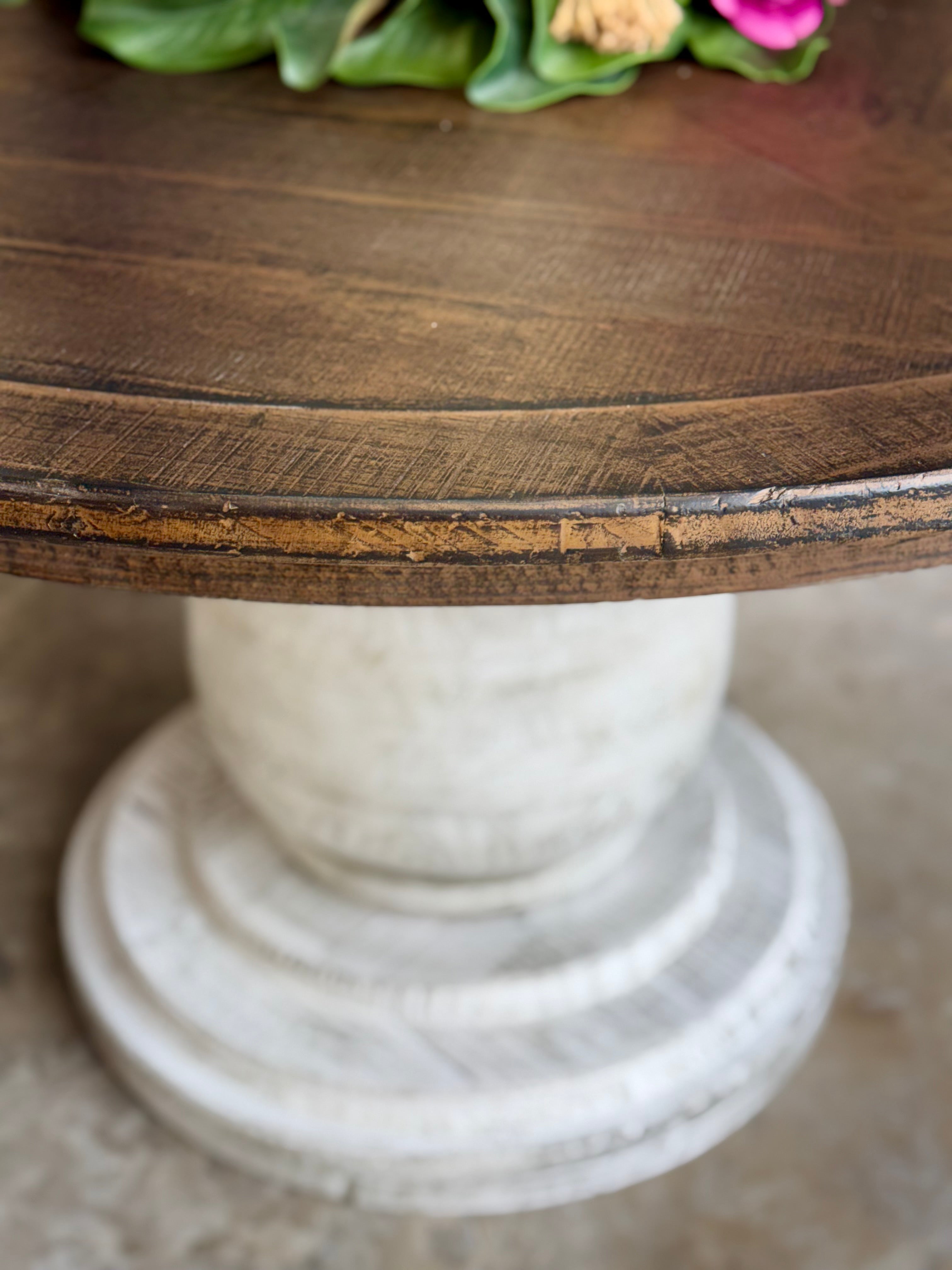 Lilly 54" Round Pedestal Dining Table-White Wheat/Honeywood