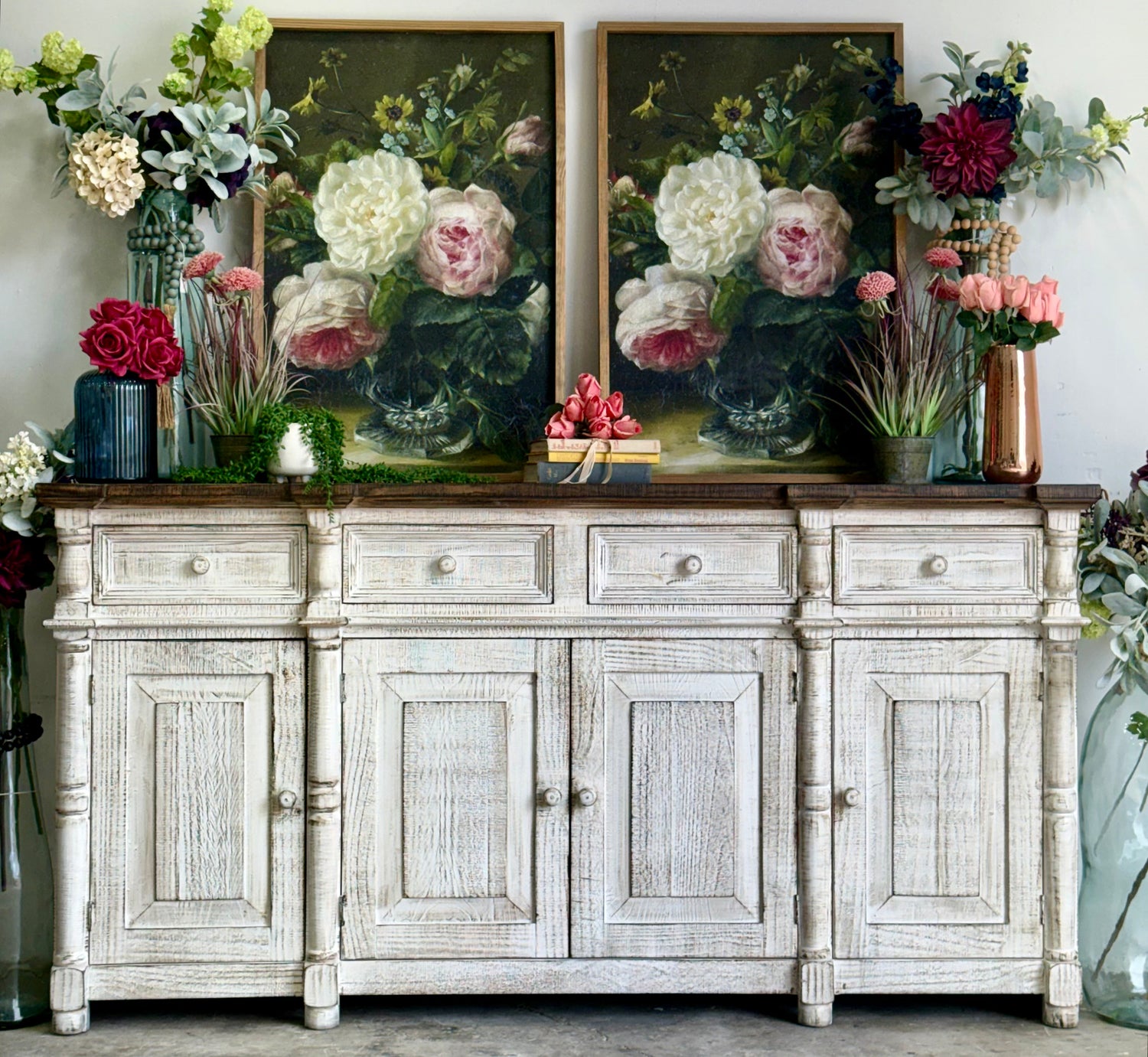 Novah 4-Door Console-Toasted Wheat/Honeywood