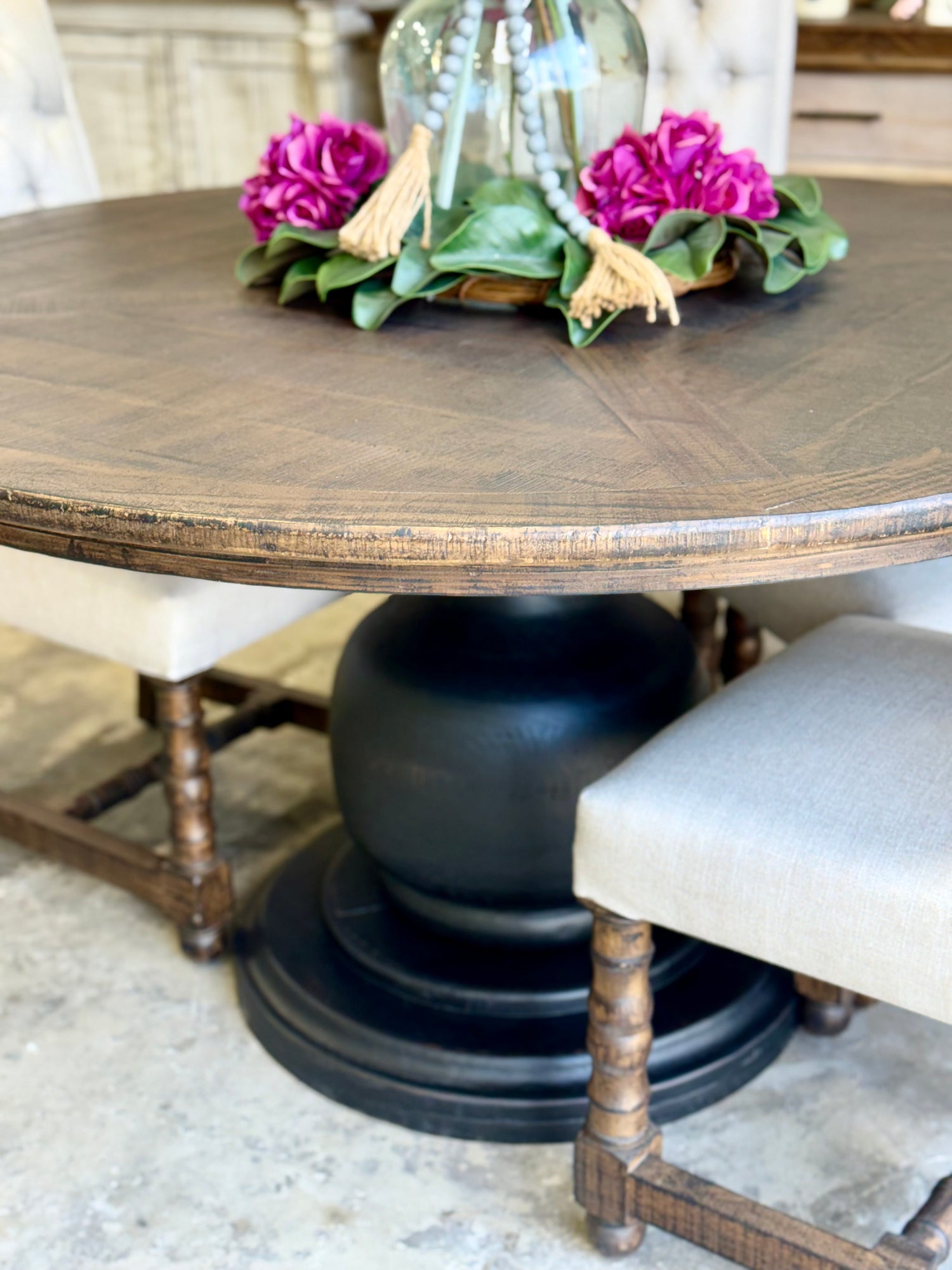 Lilly 60" Round Table - Handrubbed Black/Honeywood