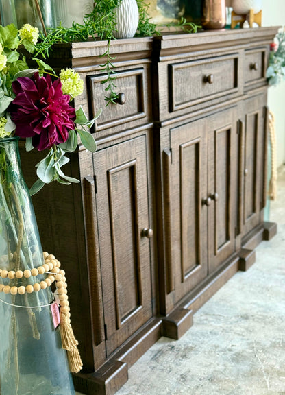 Lindsey 4-Door Console-Honeywood™