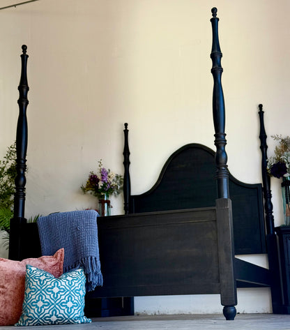 Willow Queen 4 Poster Bed-Handrubbed Black