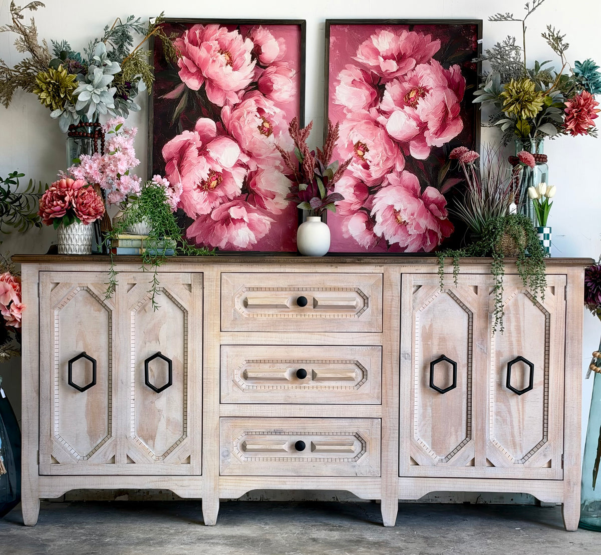 Cora Console-Soft Drift™/Honeywood
