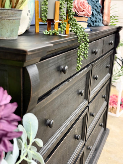Jasmine Dresser-Handrubbed Black