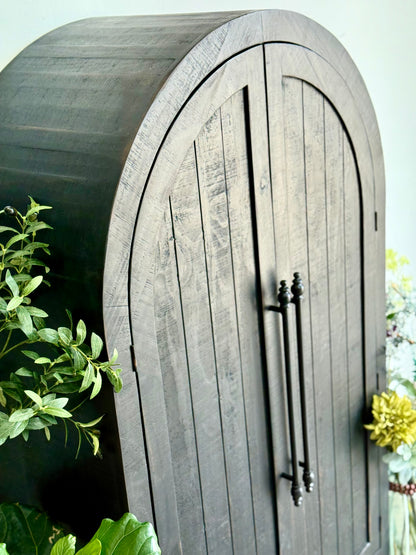Georgia Domed Vitrine- Handrubbed Black
