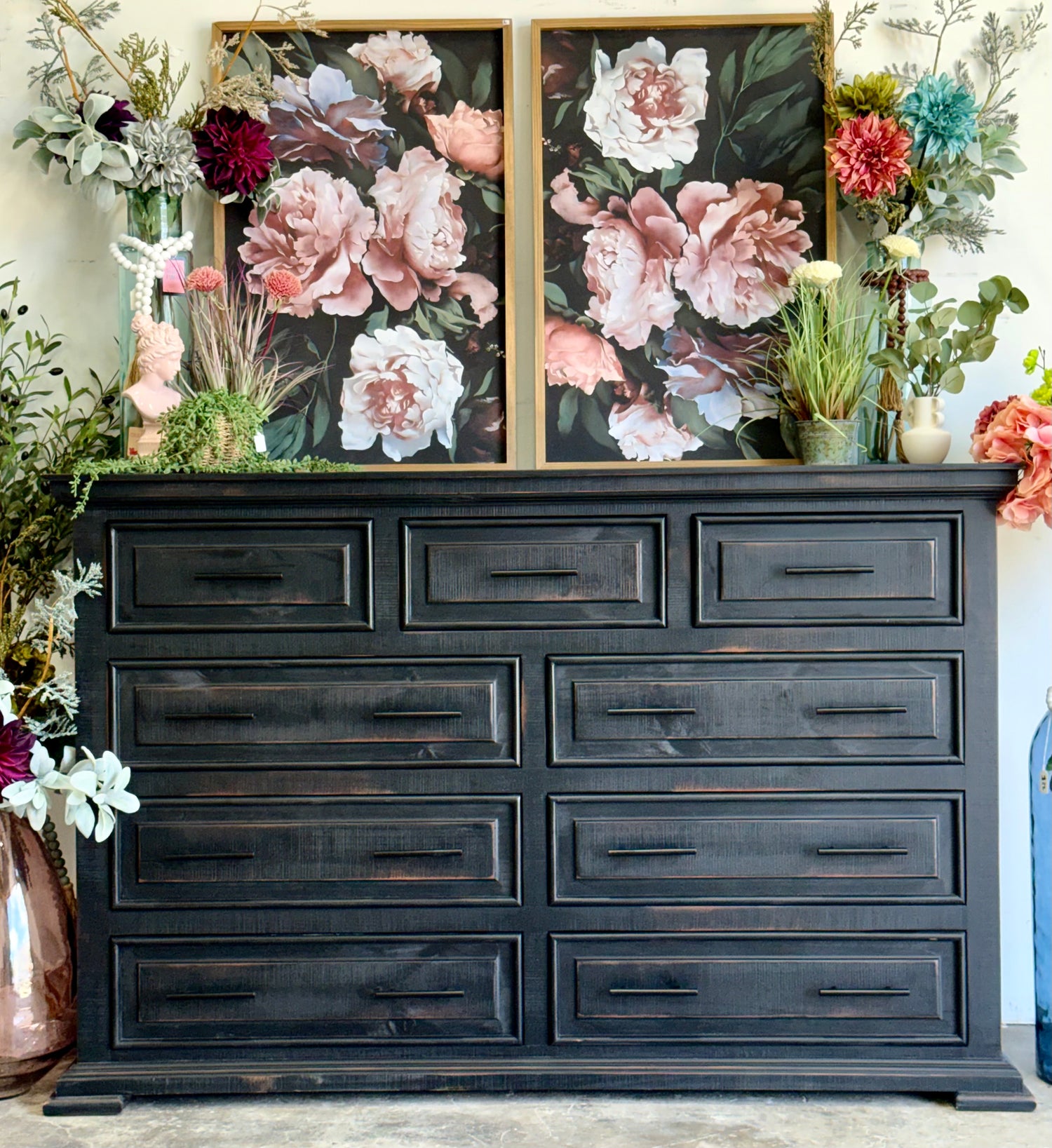 Jessica Dresser- Handrubbed Black