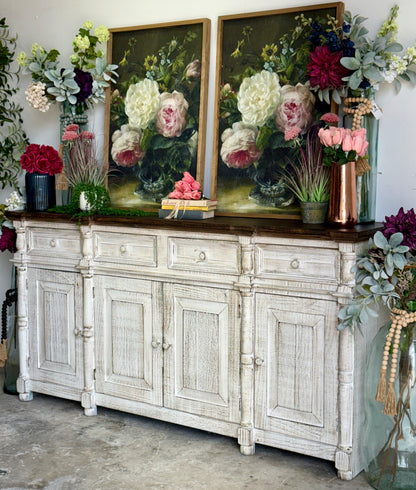 Novah 4-Door Console-Toasted Wheat/Honeywood