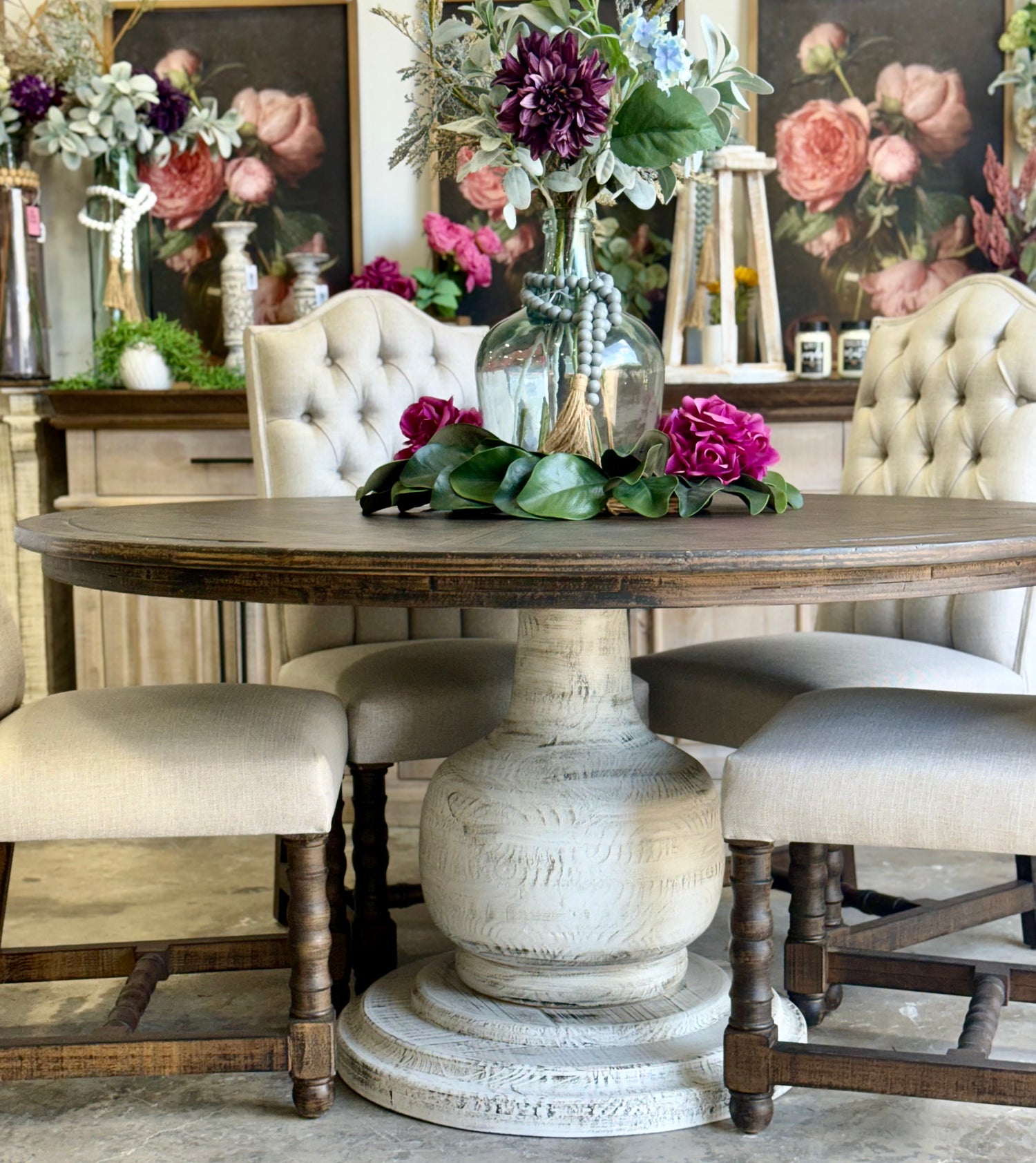 Lilly 60" Round Pedestal Dining Table-White Wheat/Honeywood™