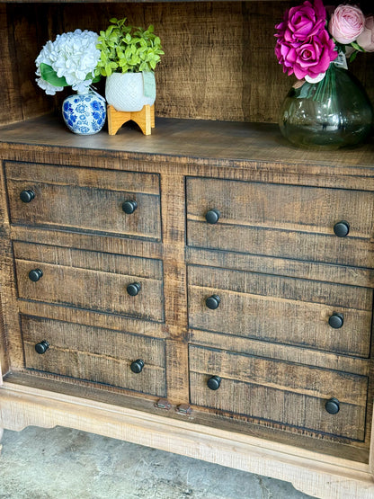 Camryn Vitrine-Soft Drift™/Honeywood™
