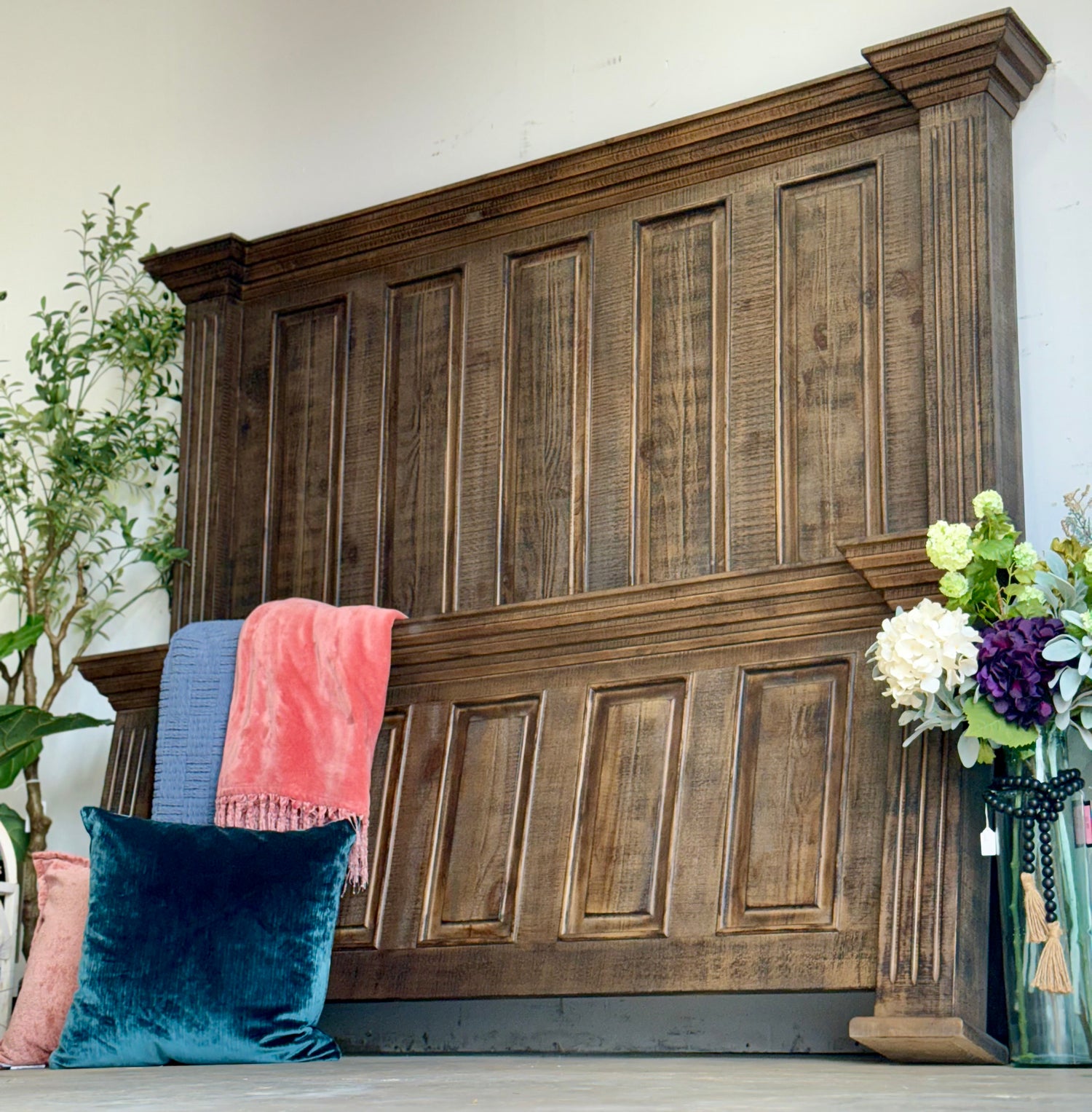 Charlotte King Paneled Bed-Honeywood™