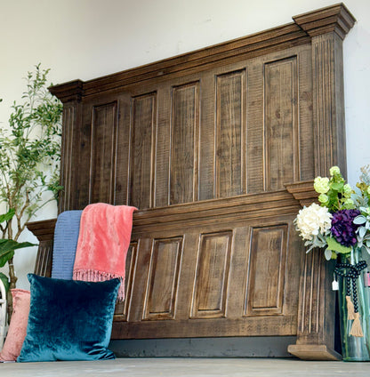 Charlotte King Paneled Bed-Honeywood™