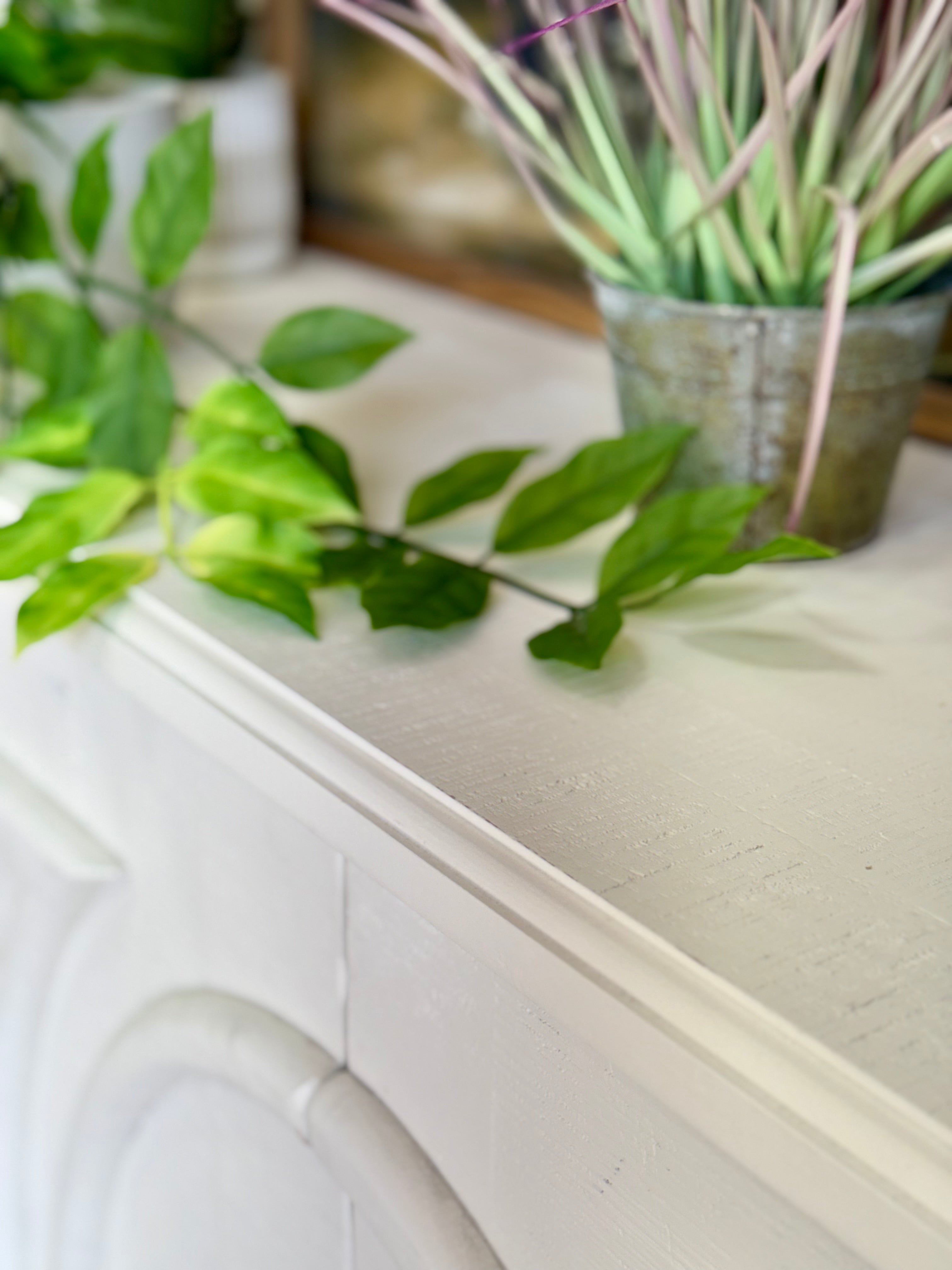 Natty Console- Frosted Linen