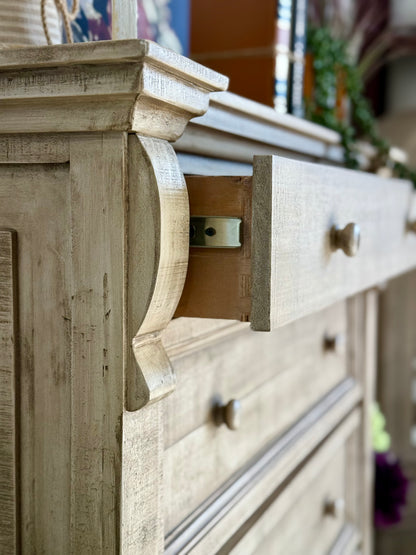 Jasmine Chest of Drawers-Dove