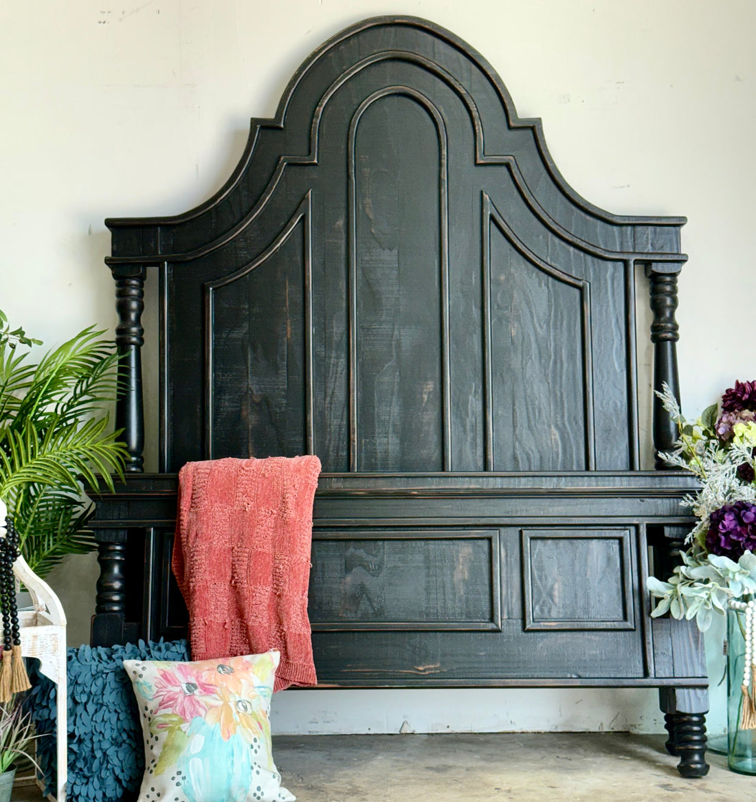 Madison Queen Bed-Handrubbed Black