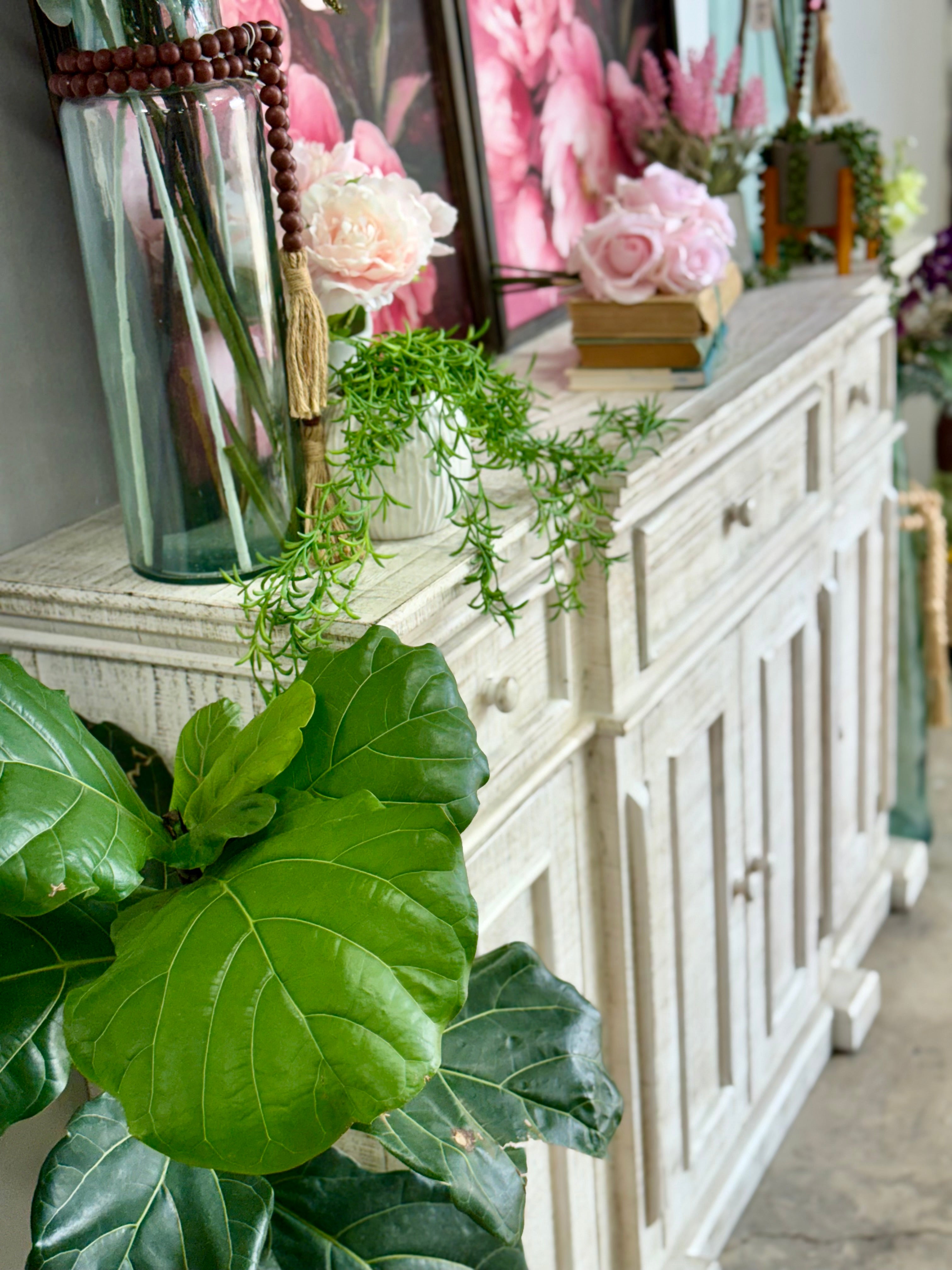 Lindsey 4-Door Console-Toasted Wheat