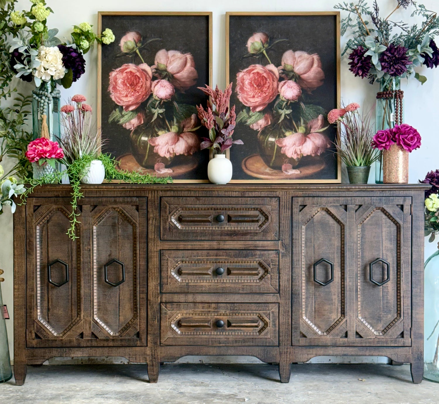 Cora Console-Honeywood™
