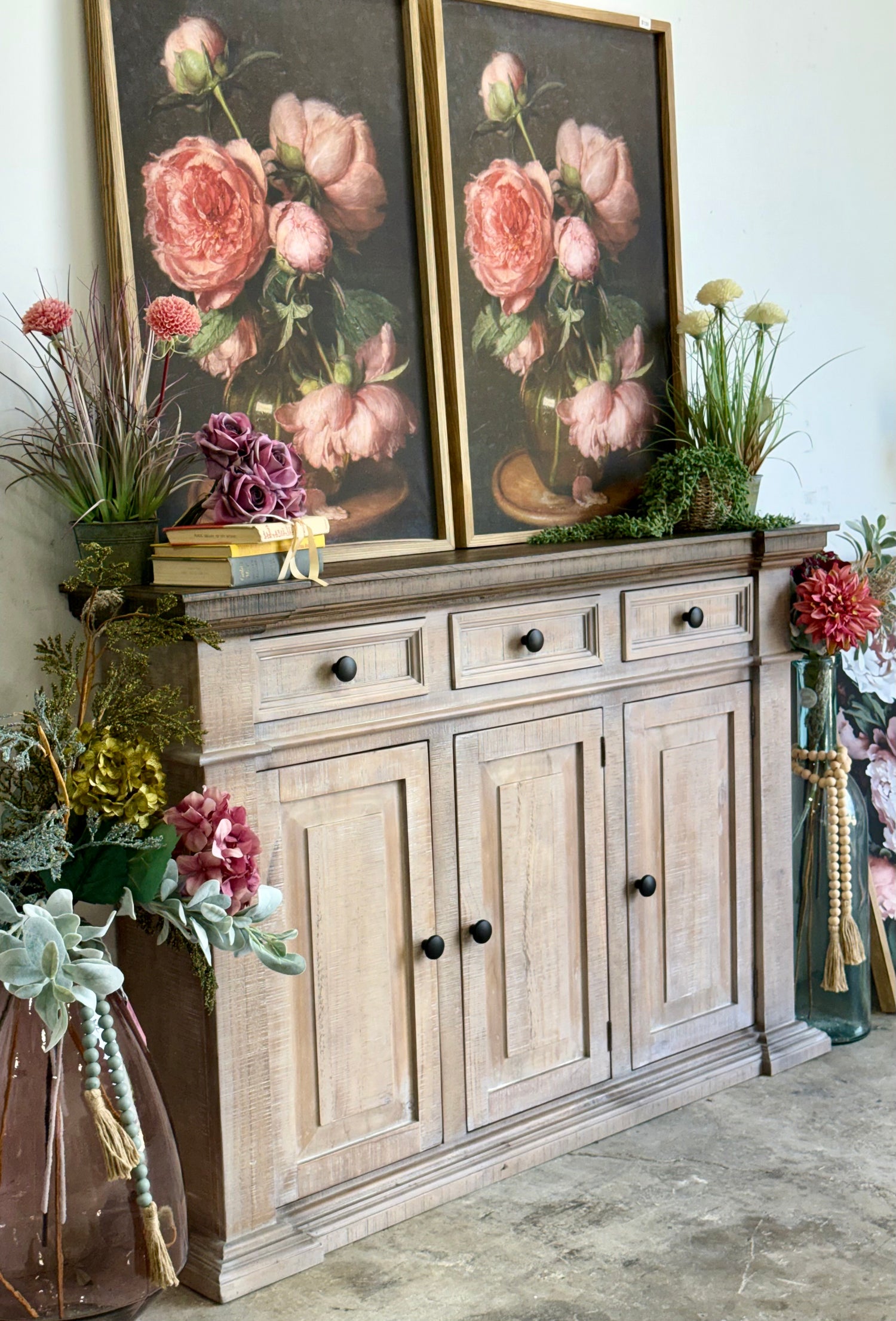 Savannah Sideboard-Soft Drift/Honeywood™