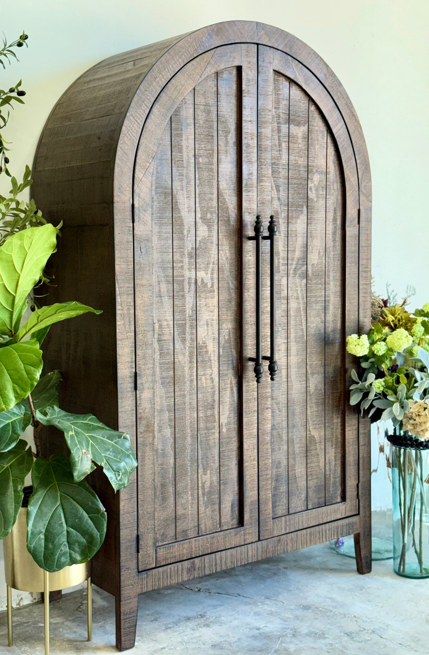 Georgia Domed Vitrine- Honeywood™